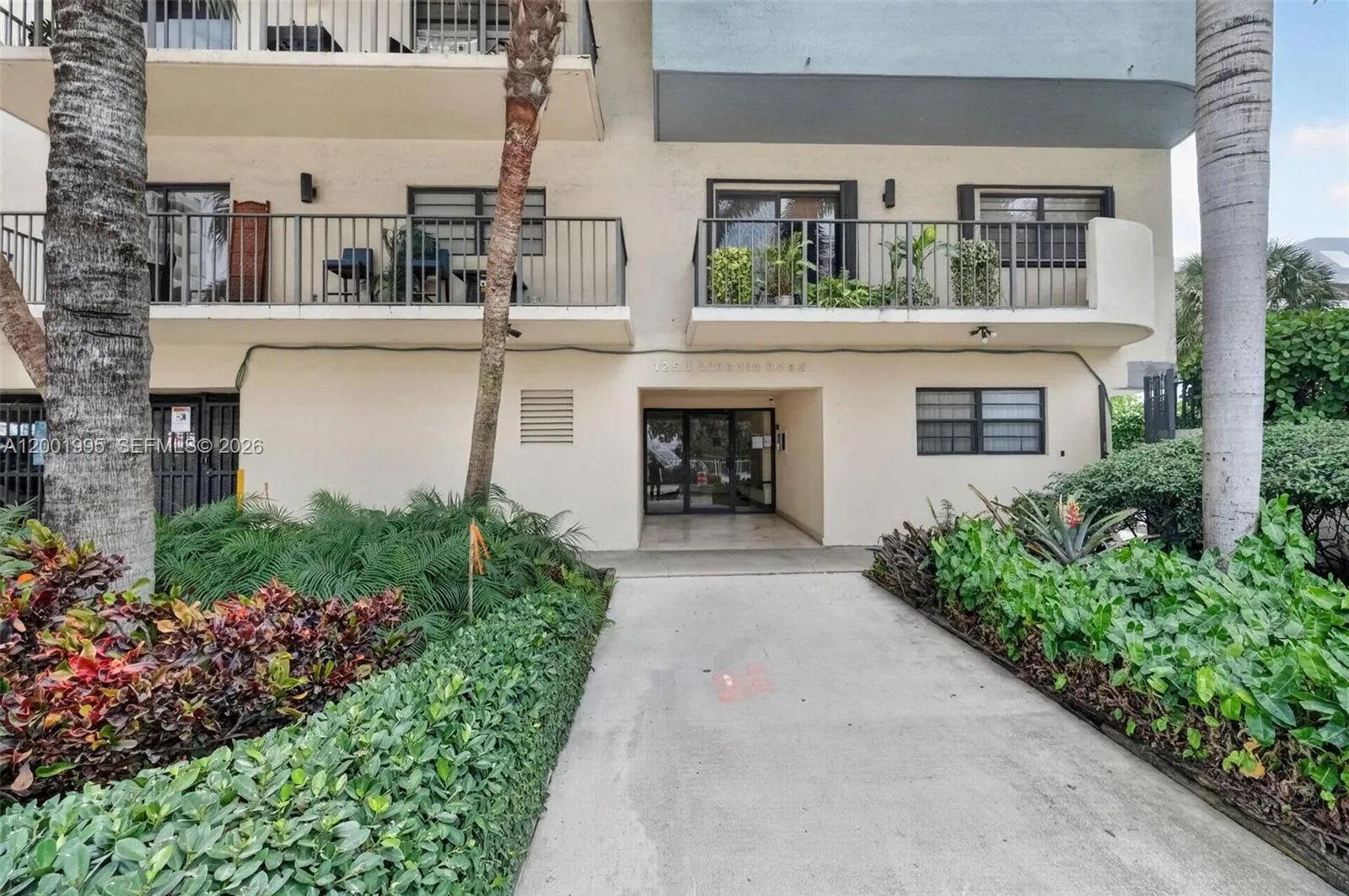 1250 Lincoln Rd # 404, Miami Beach FL 33139