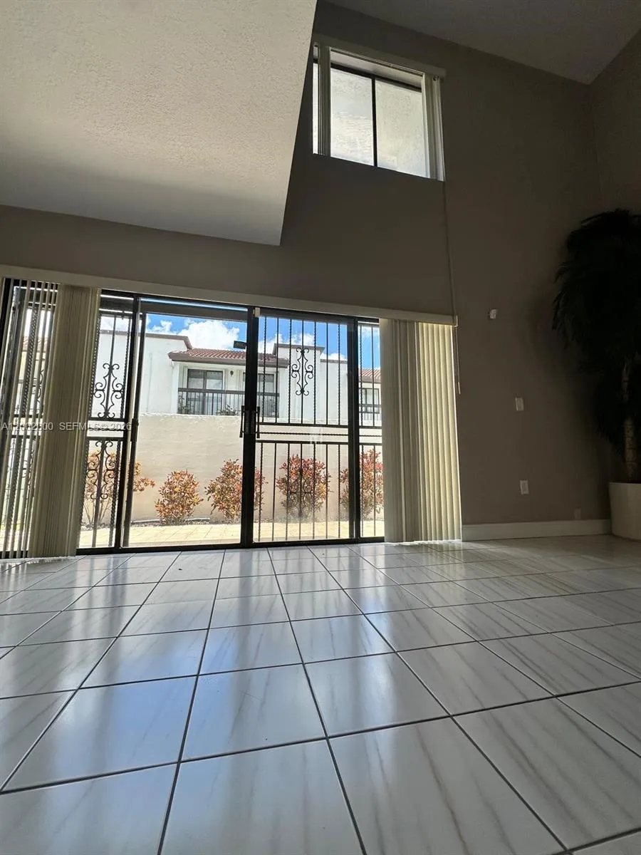 1251 SW 124th Ct # A, Miami FL 33184