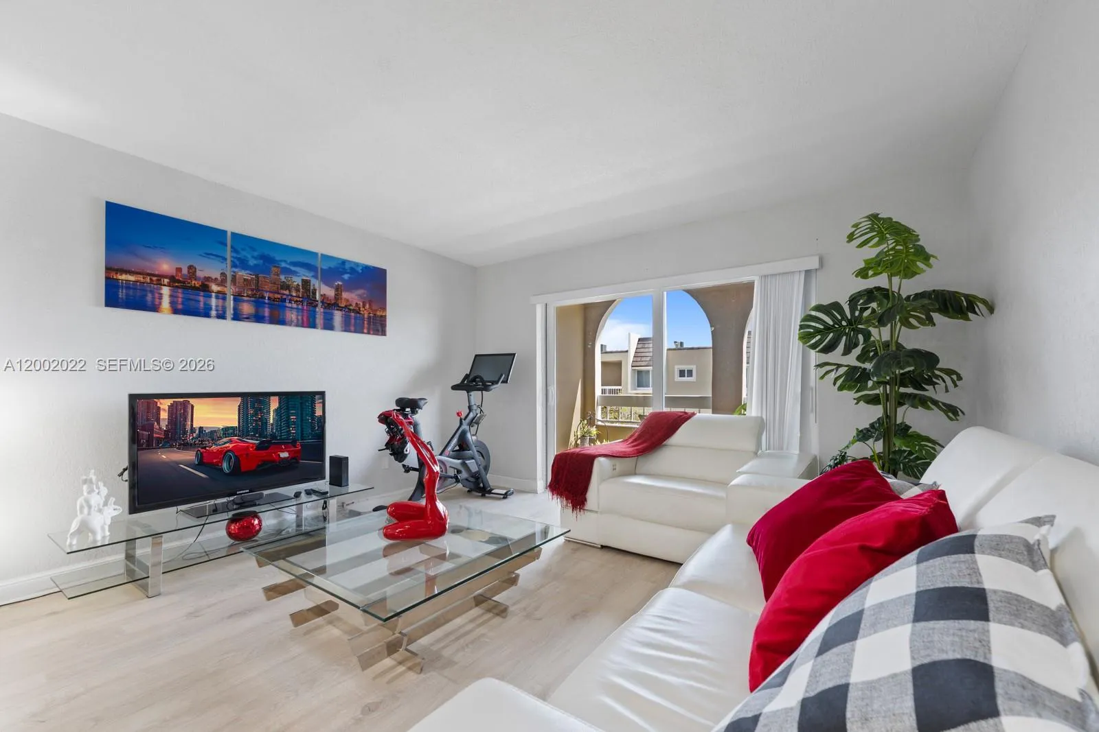 7845 Camino Real # 413, Miami FL 33143