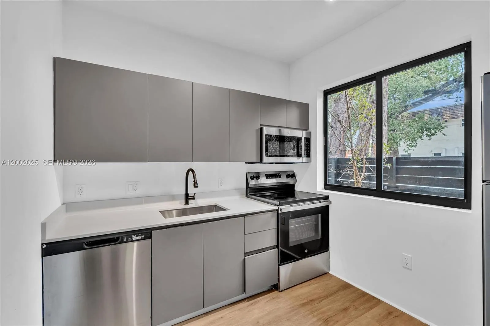 753 NW 30th St # 3, Miami FL 33127