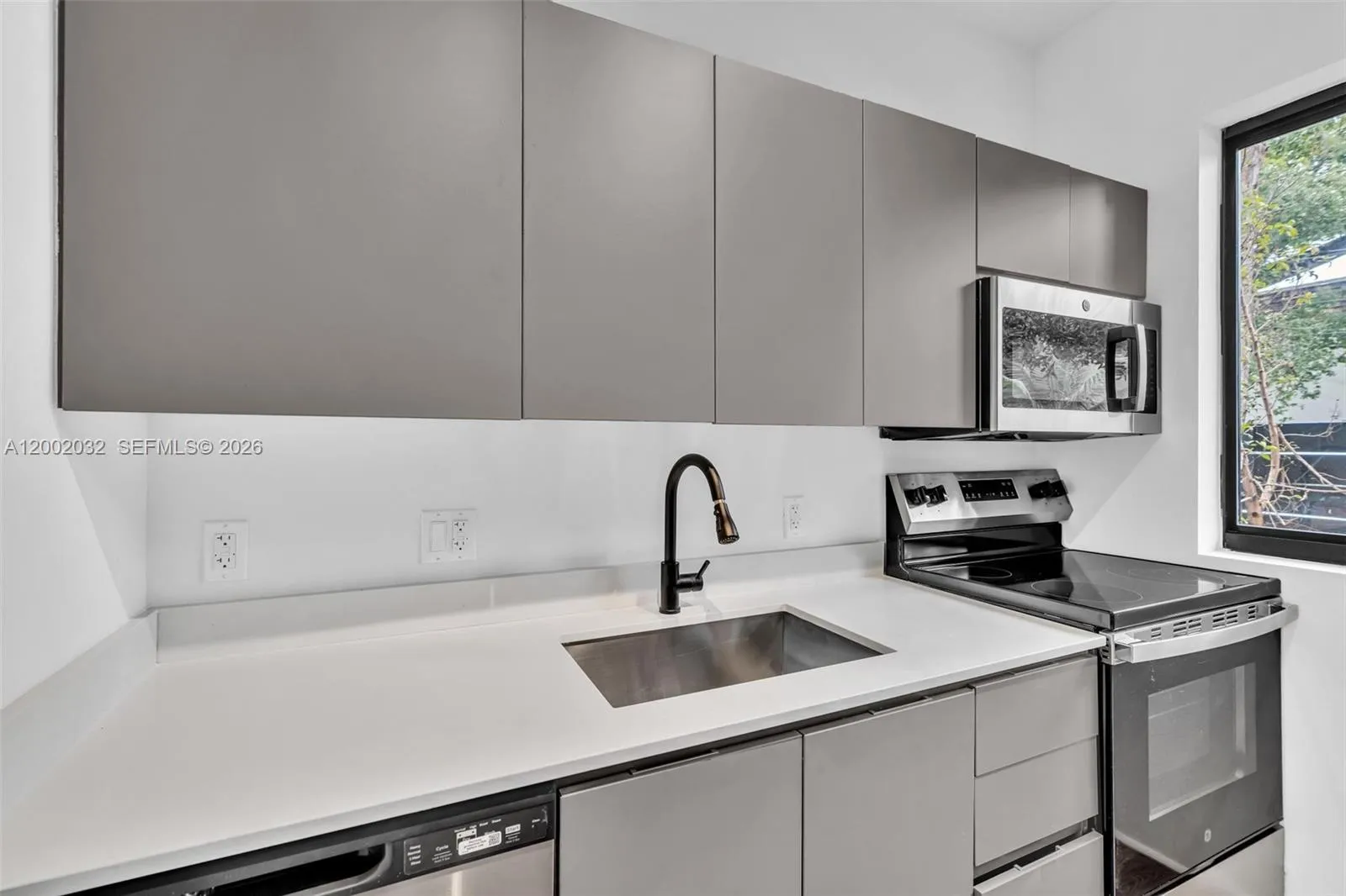 753 NW 30th St # 1, Miami FL 33127