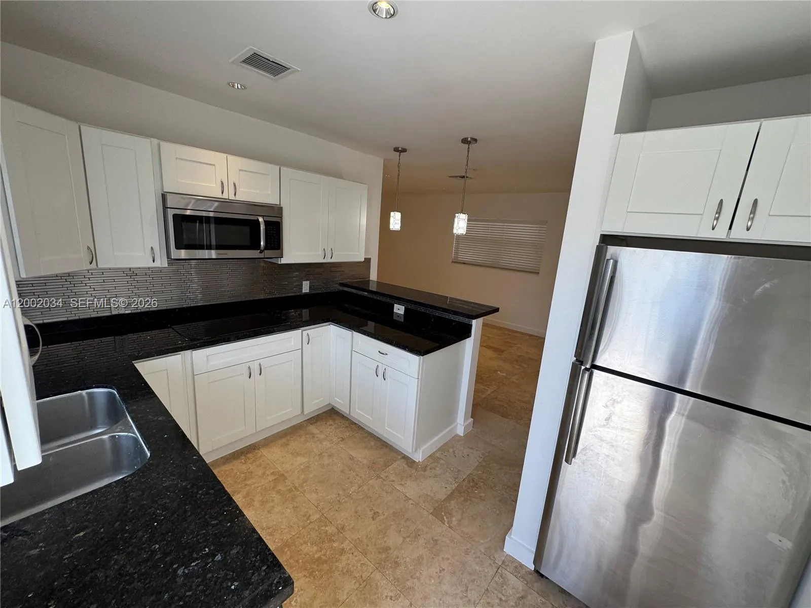 2724 NE 15th St # 4, Fort Lauderdale FL 33304