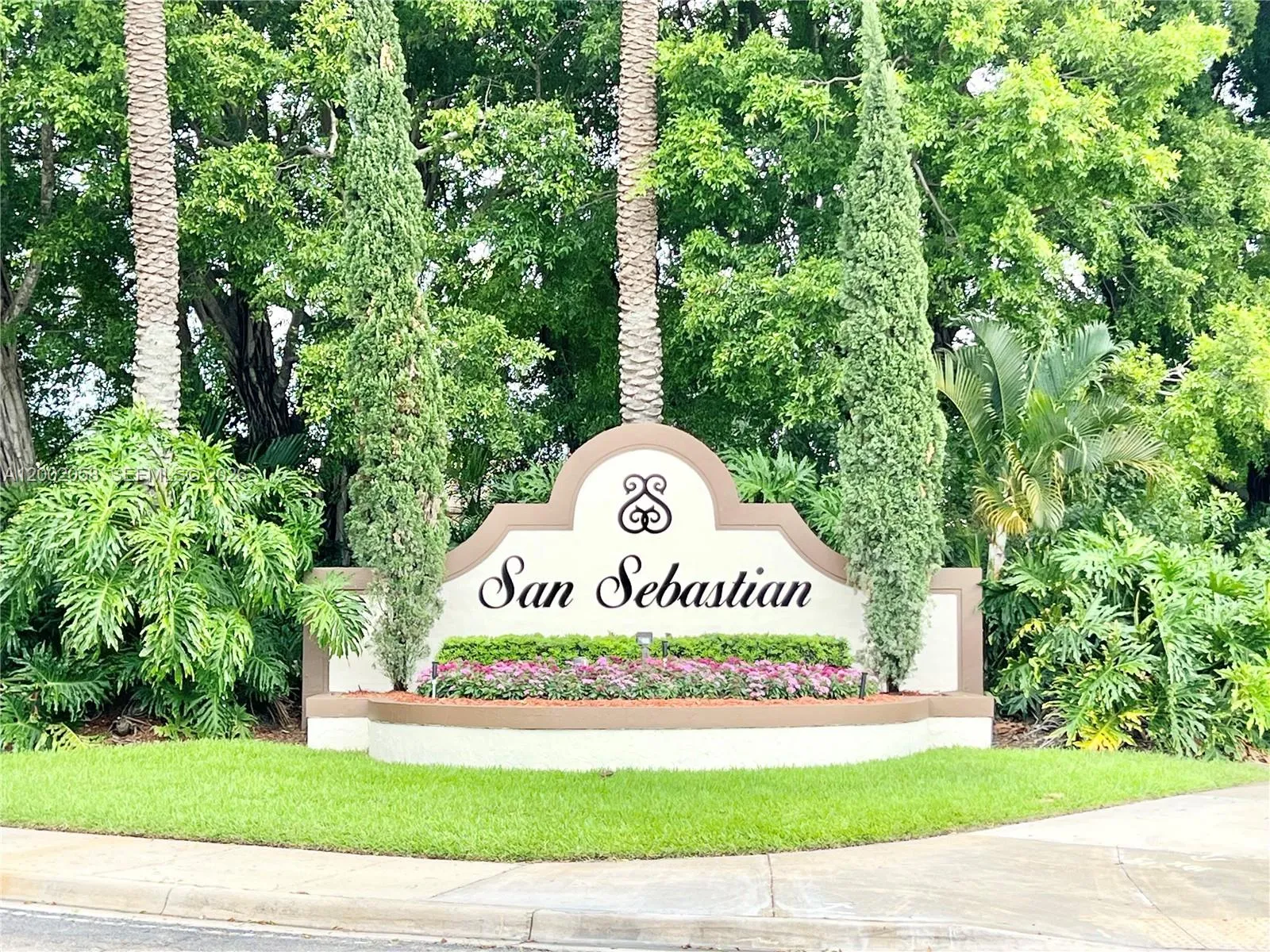 1524 Coronado Rd, Weston FL 33327