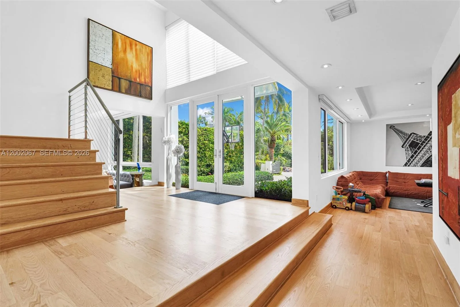 145 Biscay Dr, Bal Harbour FL 33154