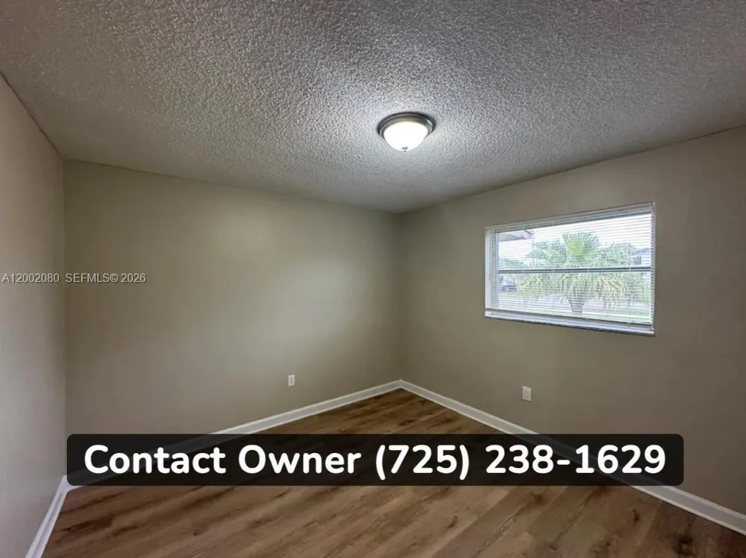 3000 SW 97th Ct, Miami FL 33165