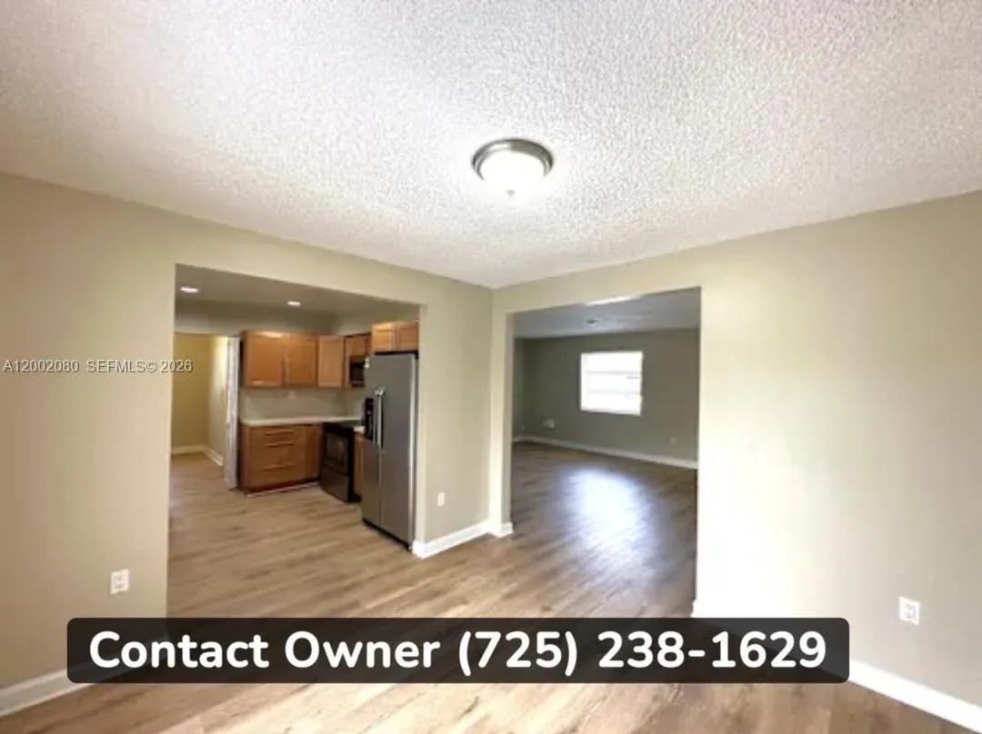 3000 SW 97th Ct, Miami FL 33165