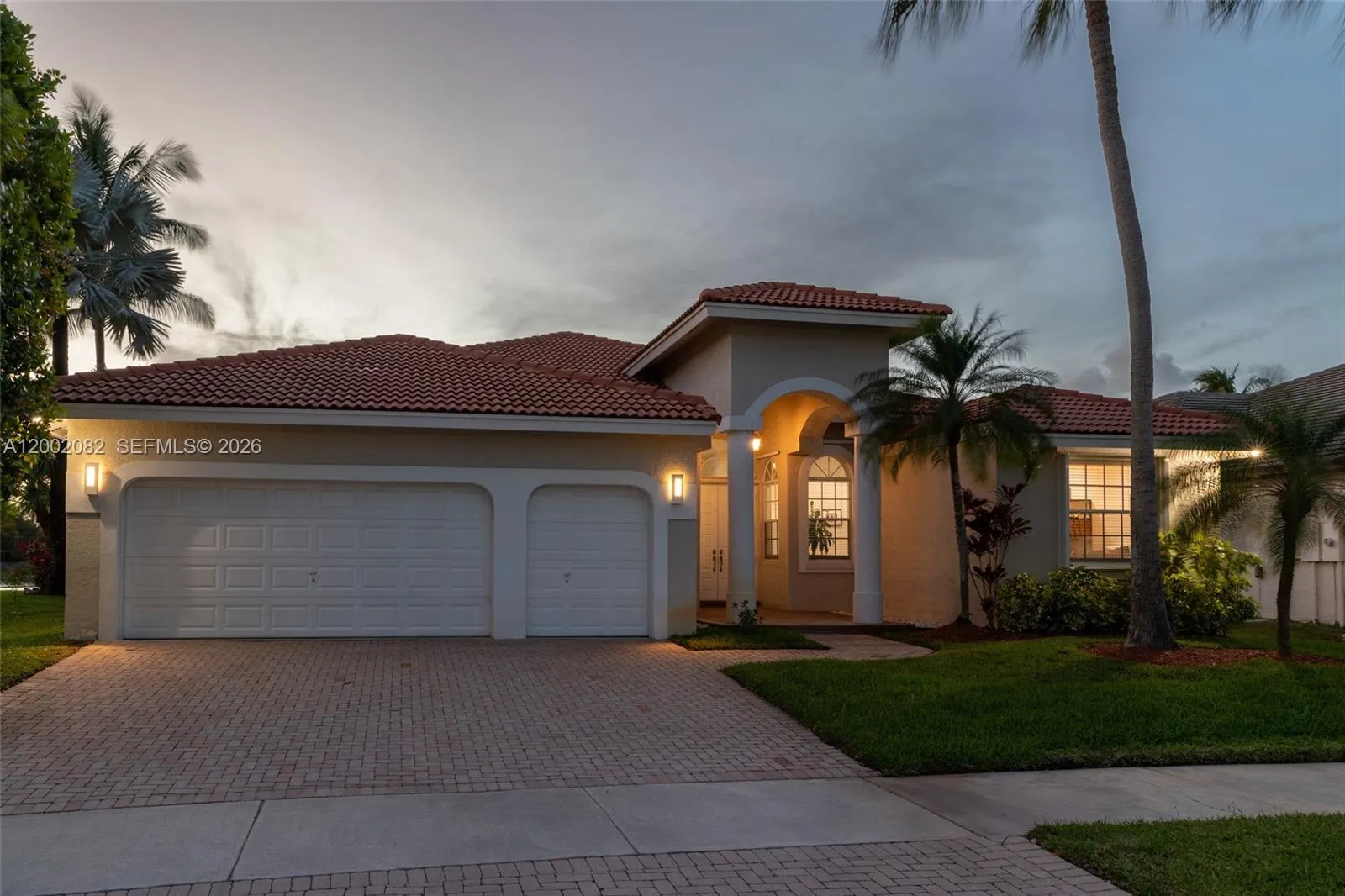 2557 Jardin Ter, Weston FL 33327