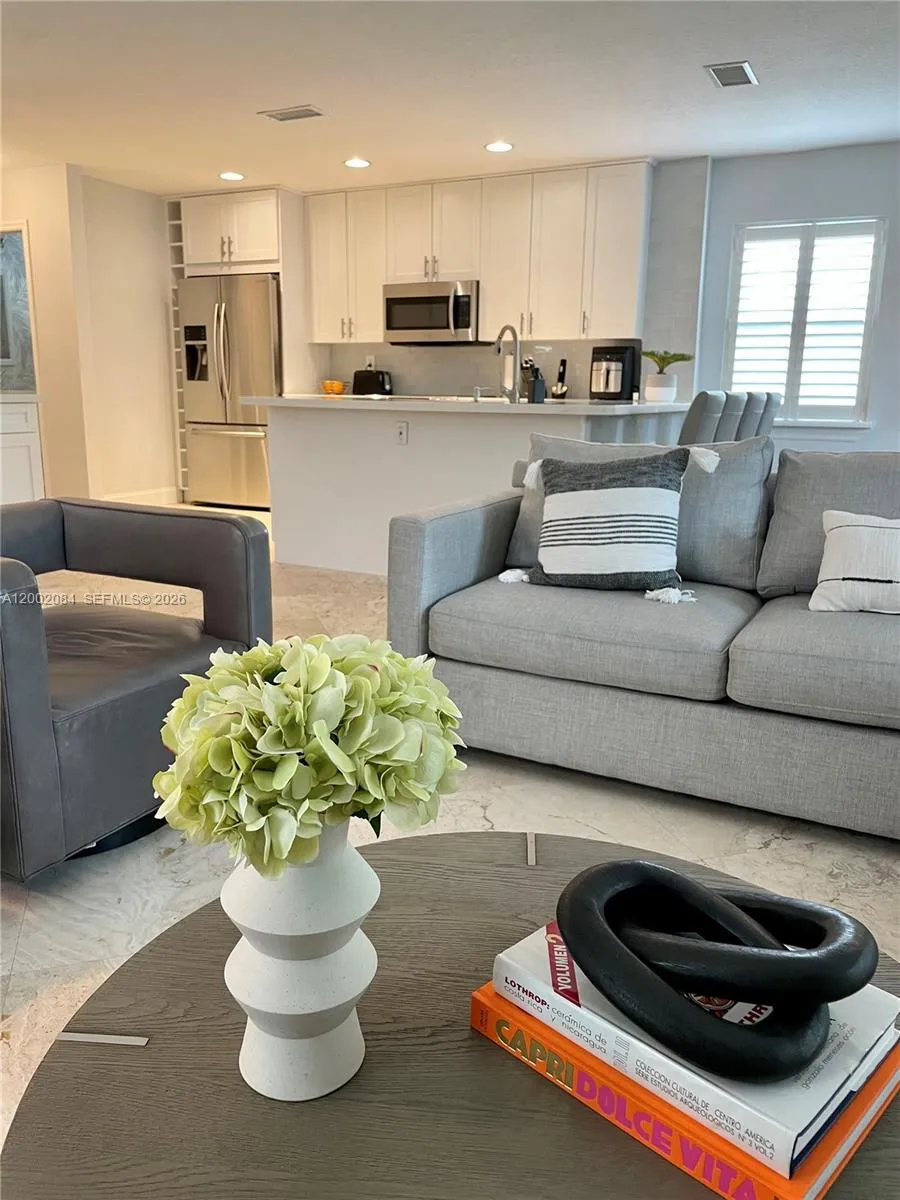 3081 Matilda St # A, Miami FL 33133