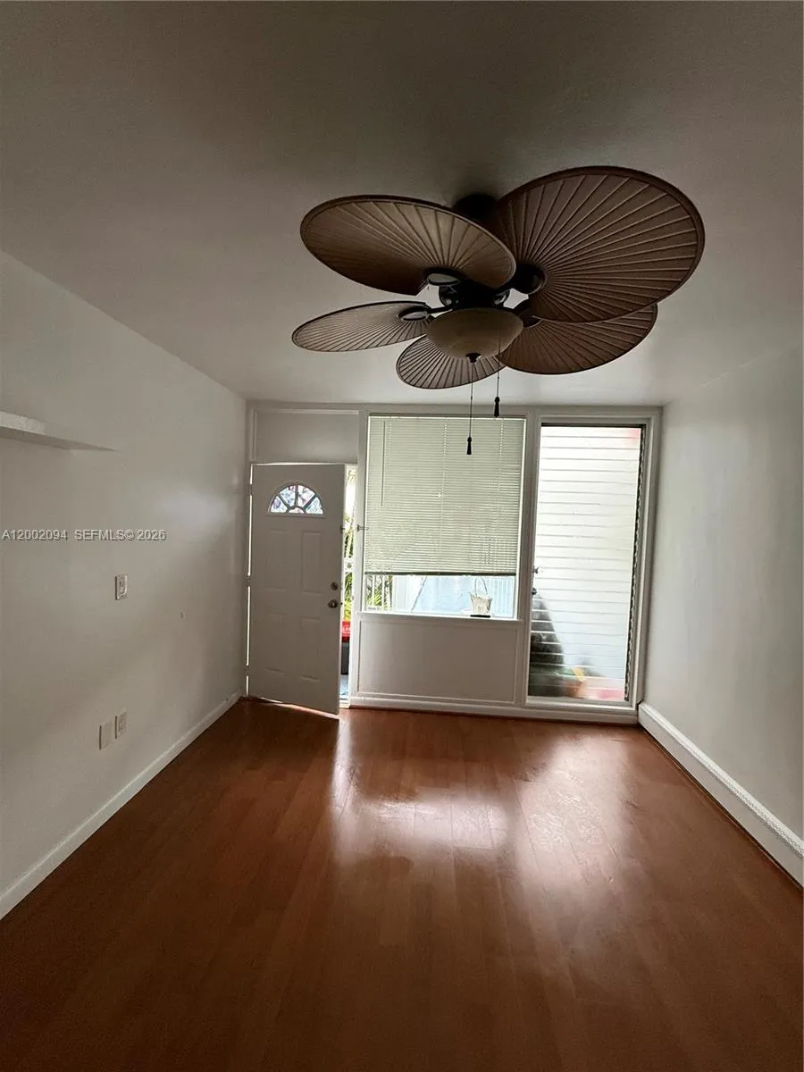 10281 E Bay Harbor Dr # A5, Bay Harbor Islands FL 33154