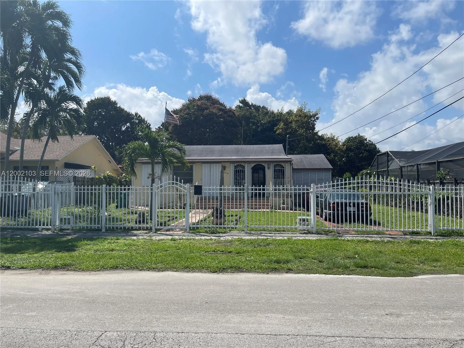 10820 NE 5th Ave, Miami FL 33161