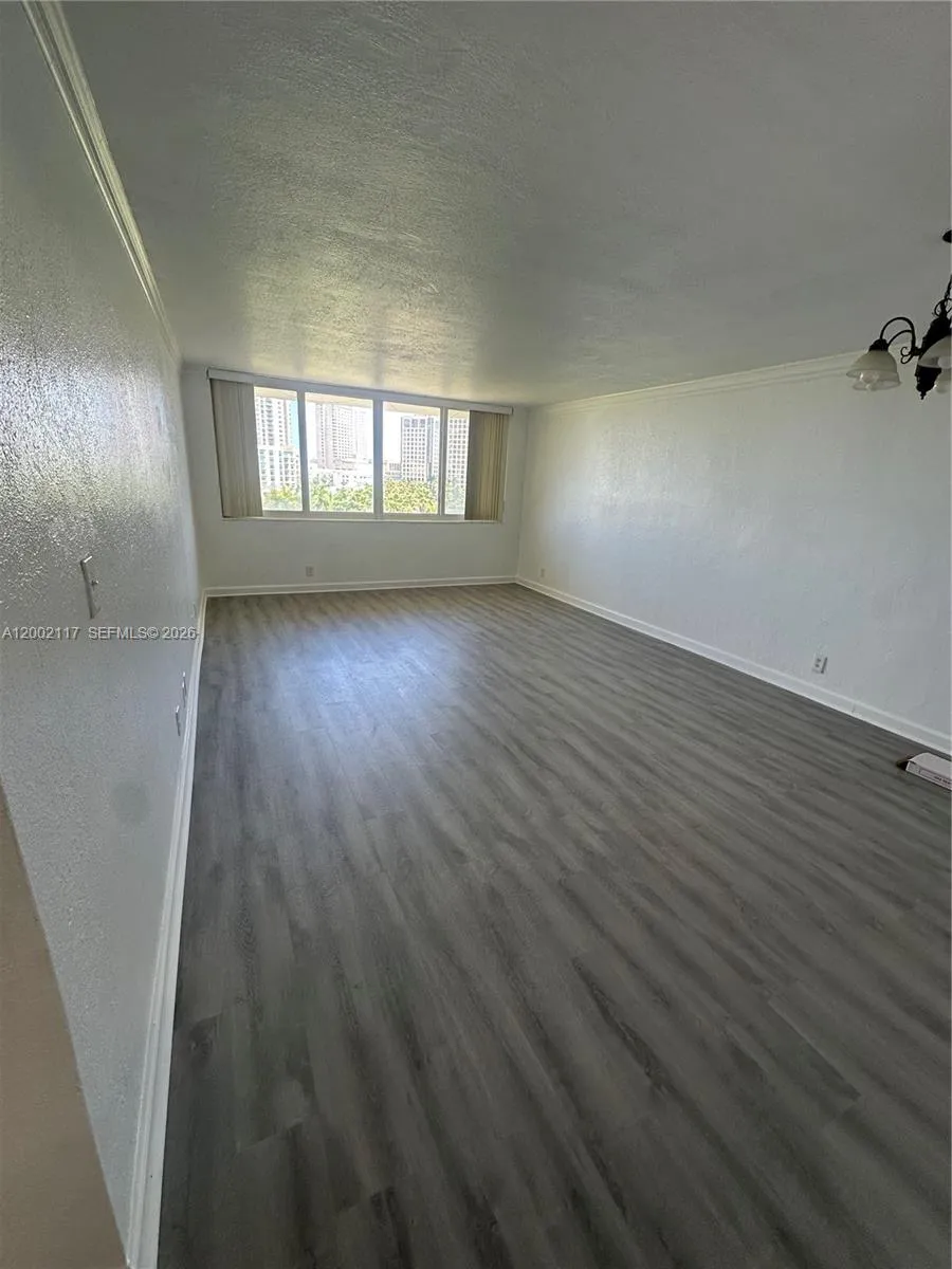 9001 SW 77th Ave # C702, Miami FL 33156