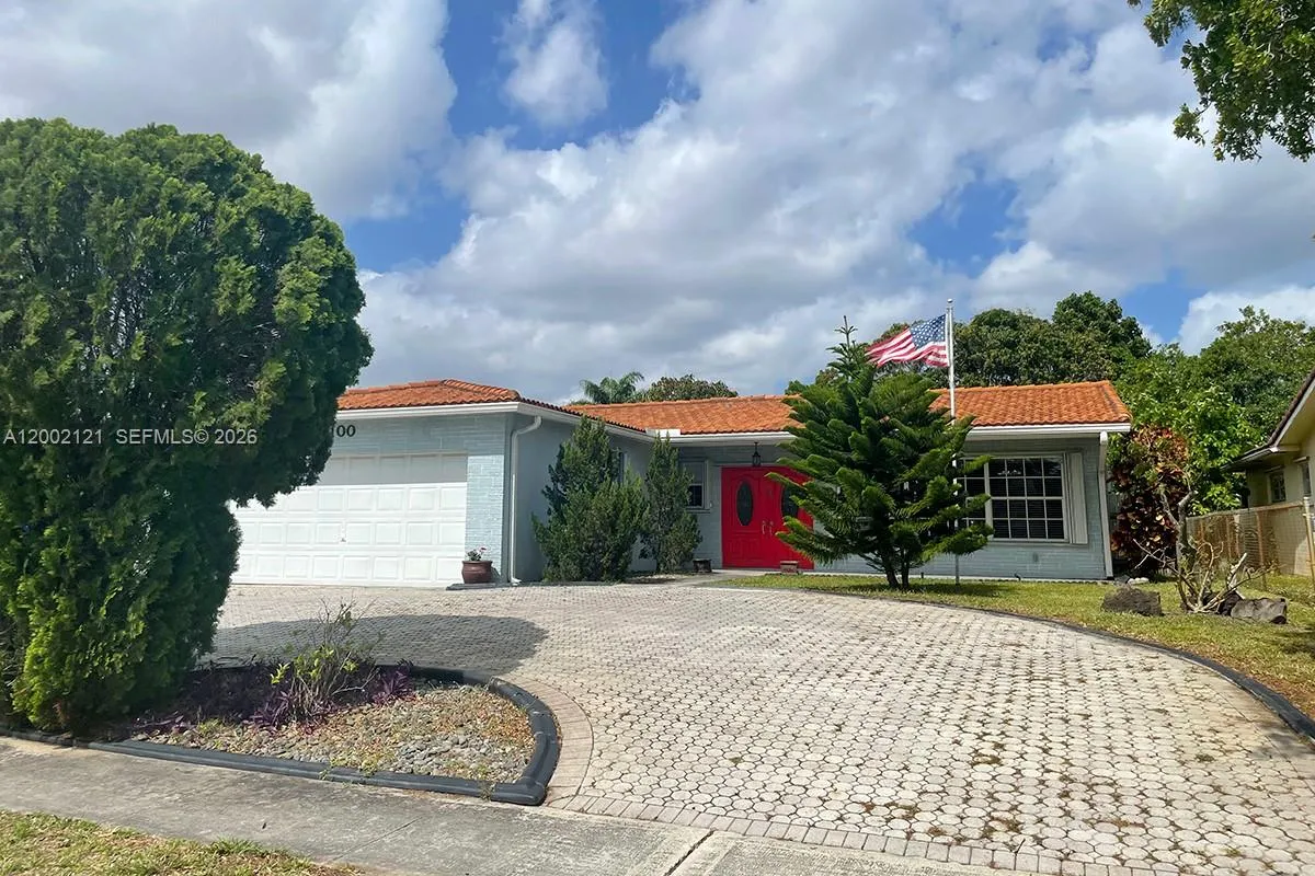 2100 N 54th Ave, Hollywood FL 33021