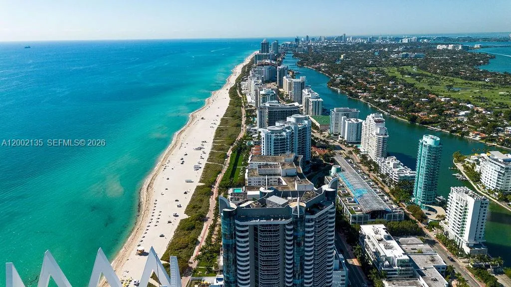 6365 Collins Ave # 2306, Miami Beach FL 33141