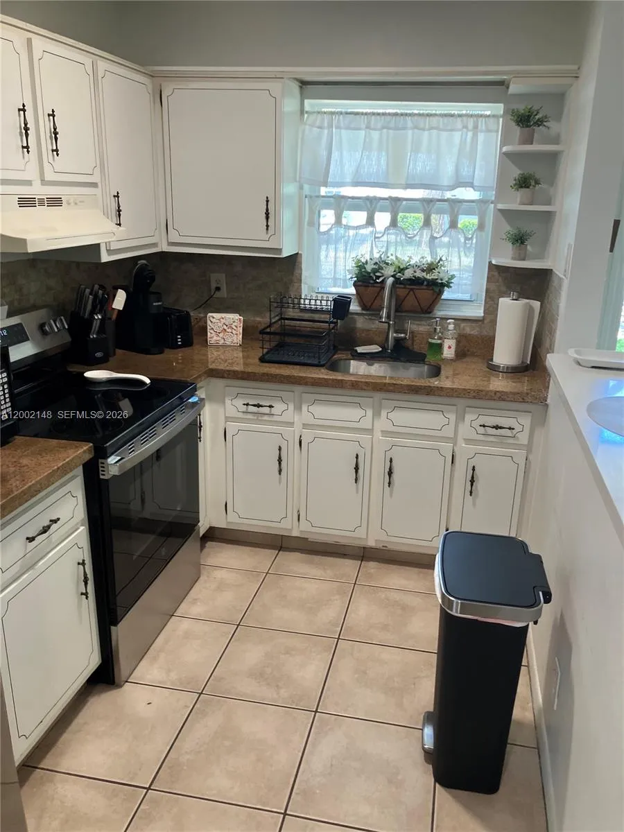1936 Washington St, Hollywood FL 33020