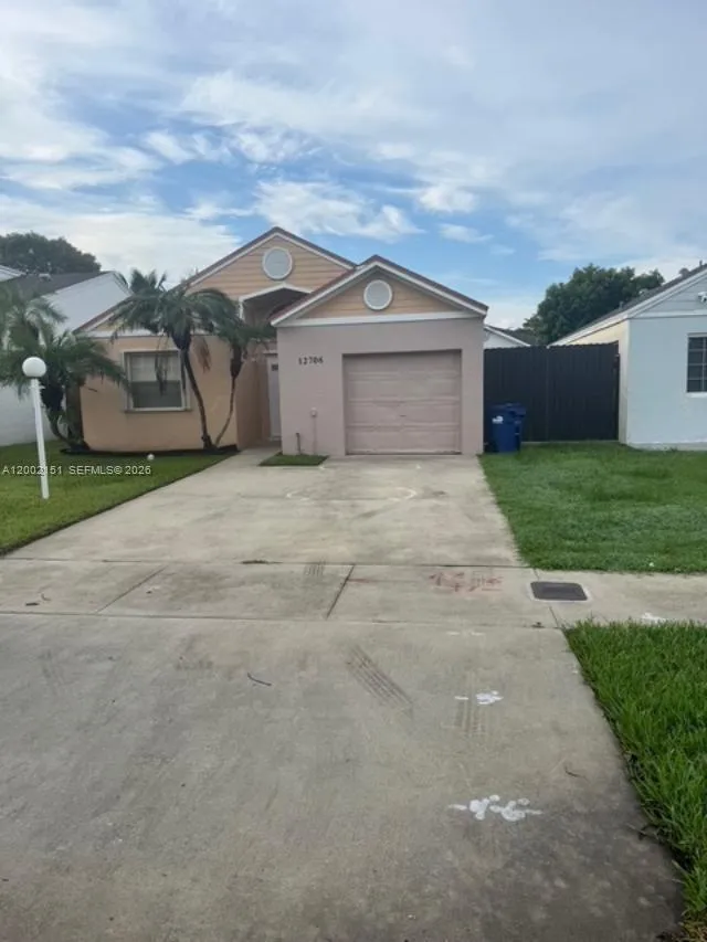 12706 SW 145th St, Miami FL 33186