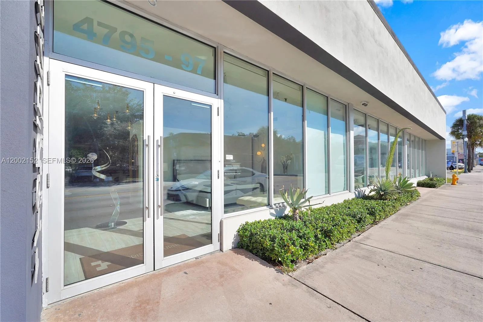 4797 SW 8th St, Miami FL 33134