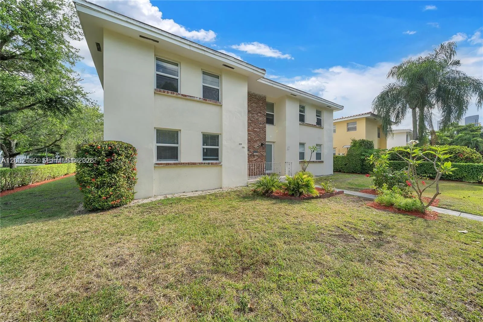 247 Bird Rd, Coral Gables FL 33146