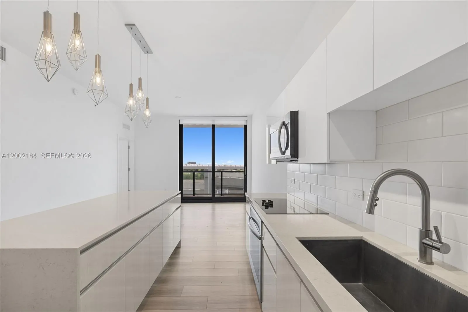 101 Diplomat Pkwy # 605, Hallandale Beach FL 33009