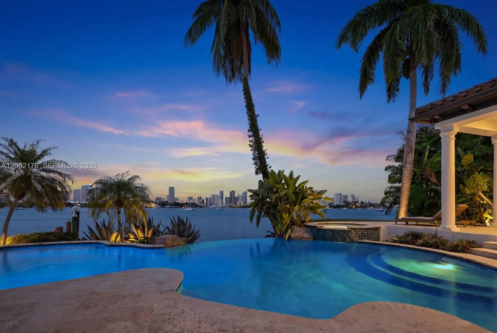 432 S Hibiscus Dr, Miami Beach FL 33139