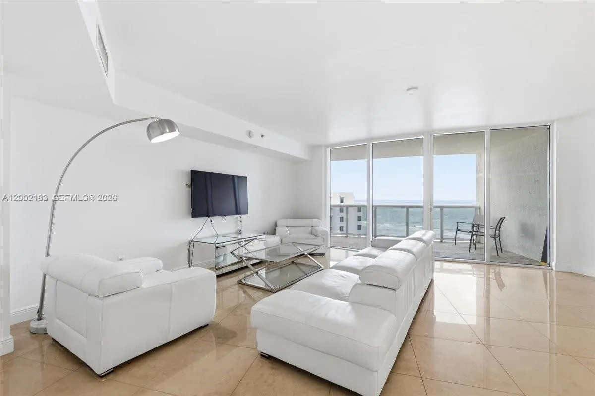 17201 Collins Ave # 1107, Sunny Isles Beach FL 33160
