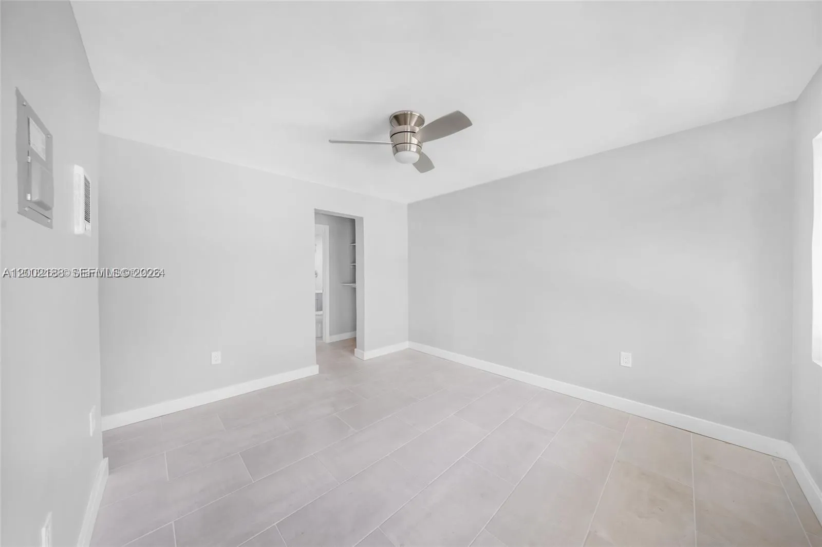 1140 NW 1st Pl # 4, Miami FL 33136