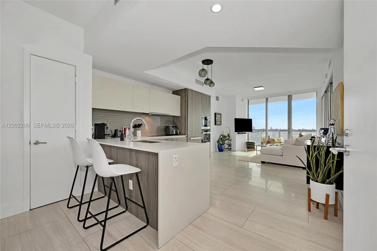 2900 NE 7th Ave # 1505, Miami FL 33137