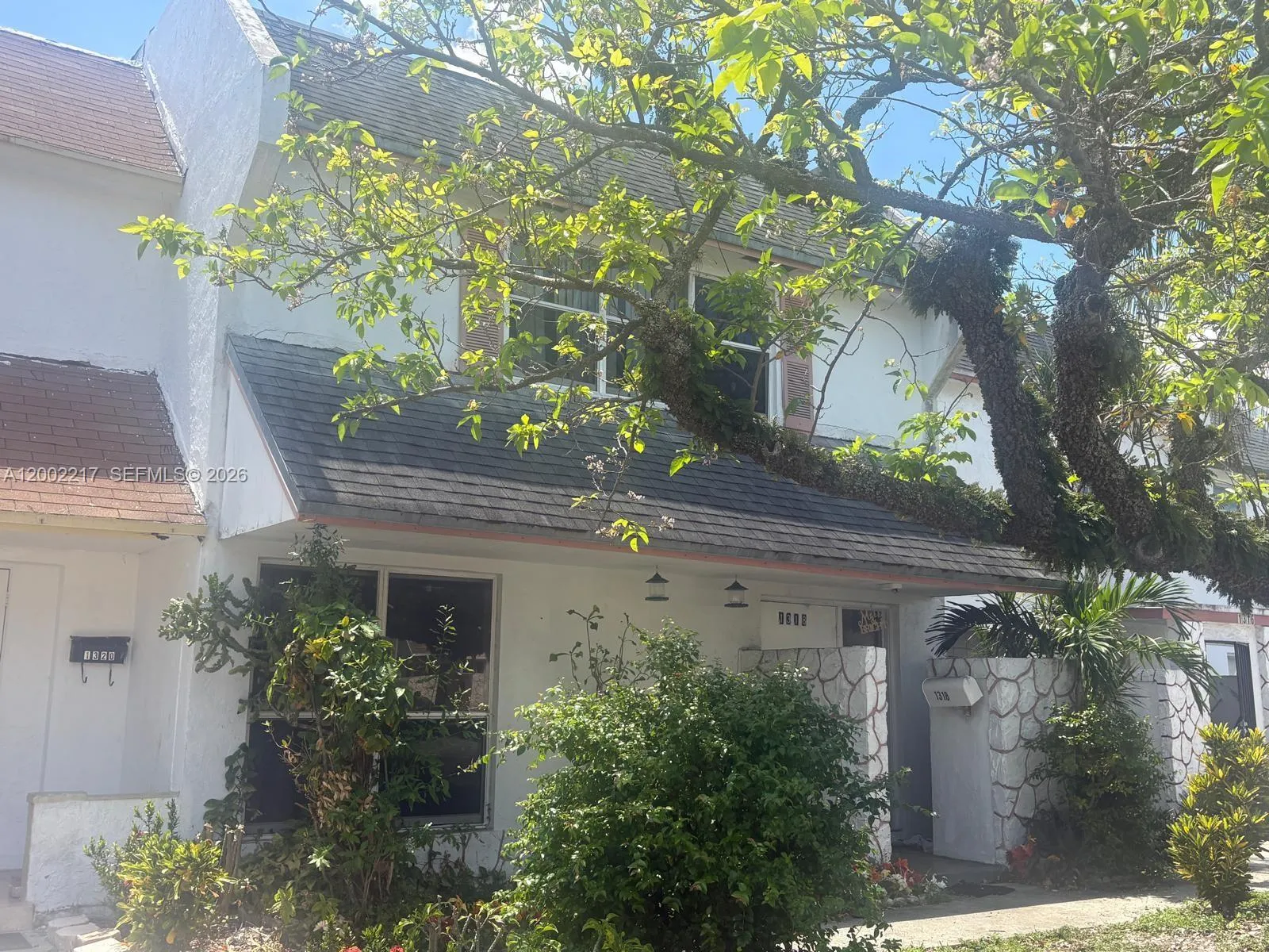 4 bedroom 2 bath for sale at 1318 Silverado Dr, North Lauderdale FL 33068