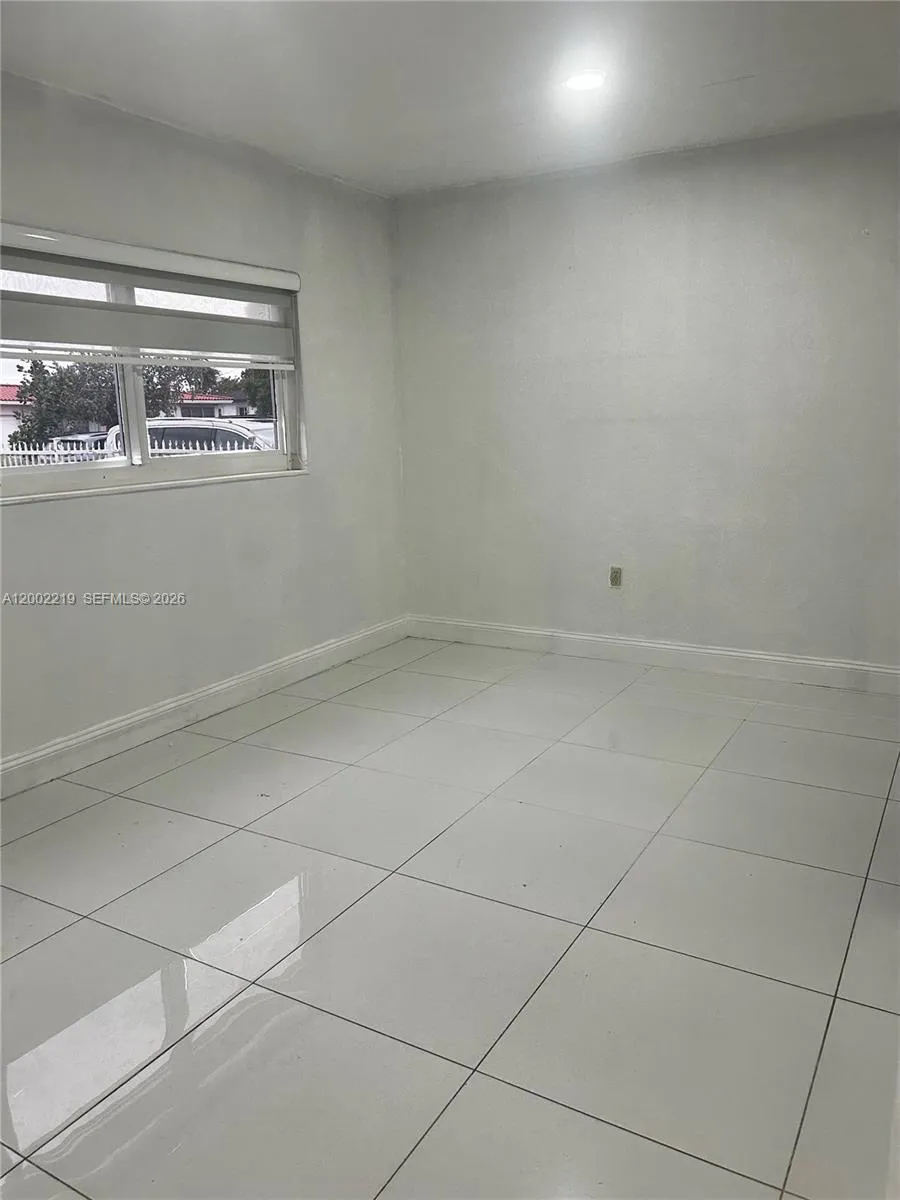 6550 W 8th Ave # 1, Hialeah FL 33012