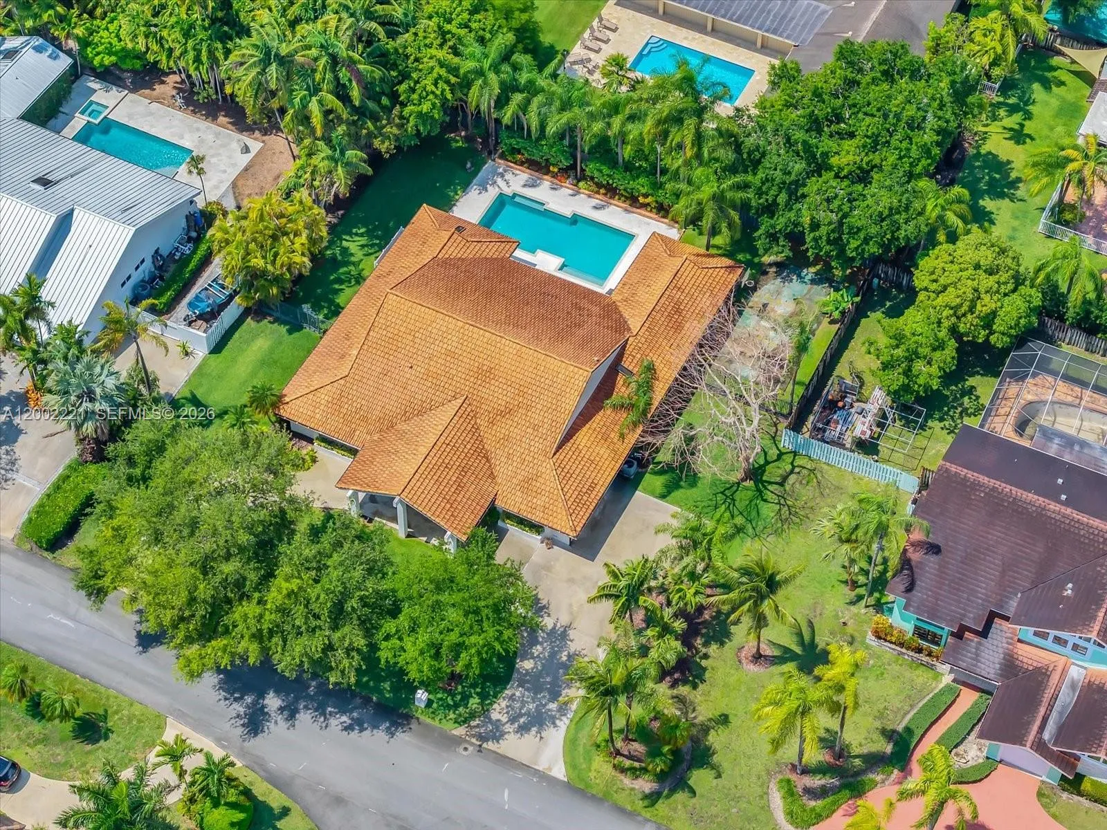 9941 SW 143rd St, Miami FL 33176