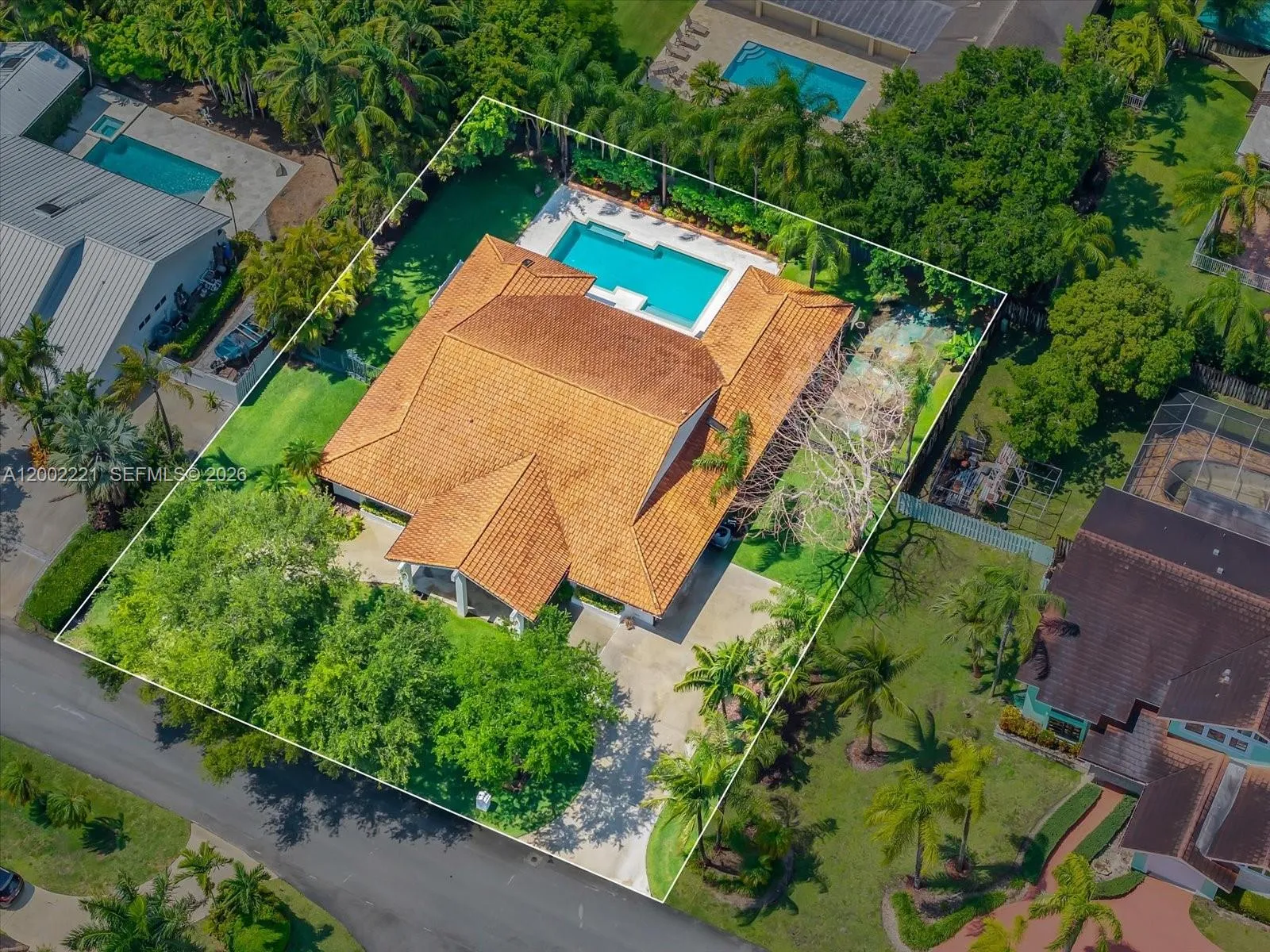 9941 SW 143rd St, Miami FL 33176