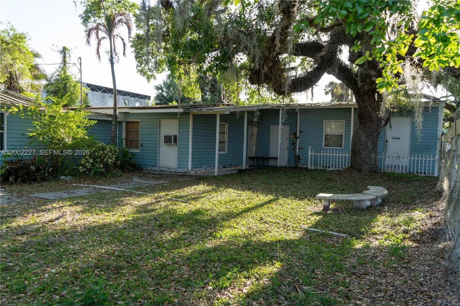 1095 N State Road 29, La Belle FL 33935