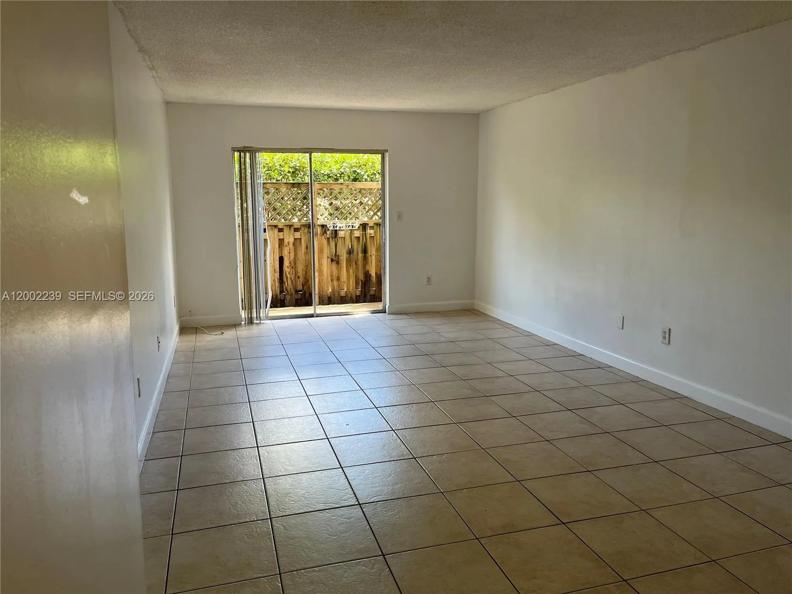 8650 SW 109th Ave # 111, Miami FL 33173