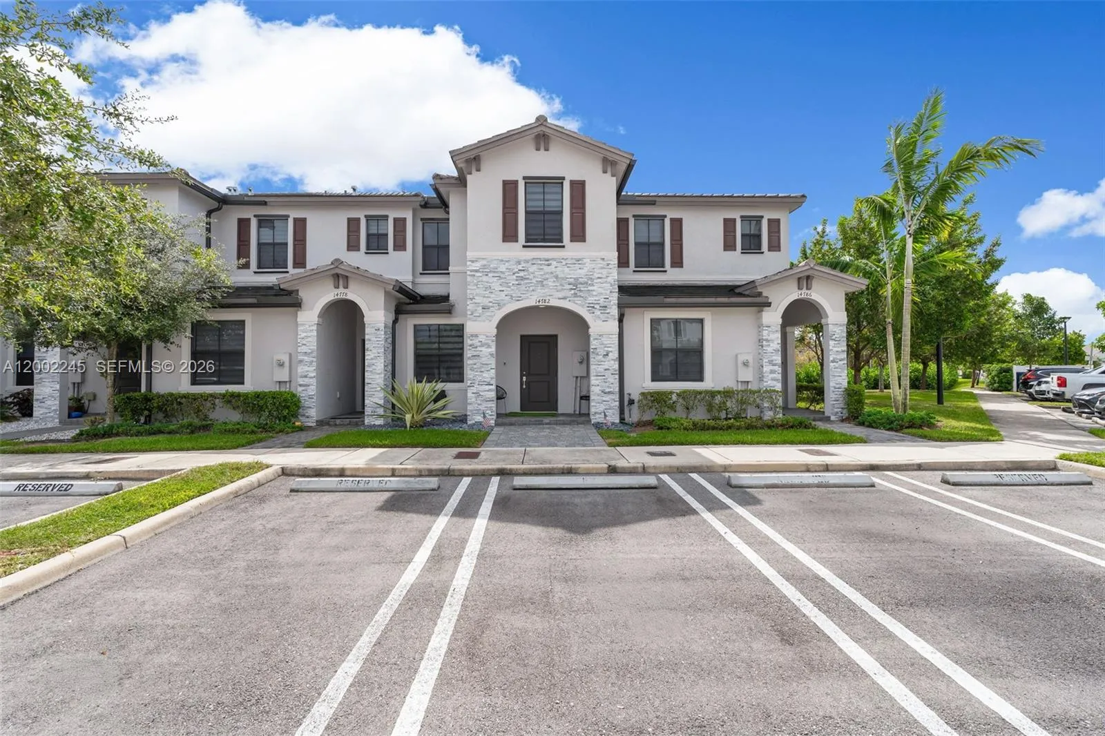 14782 SW 181st Ter, Miami FL 33187