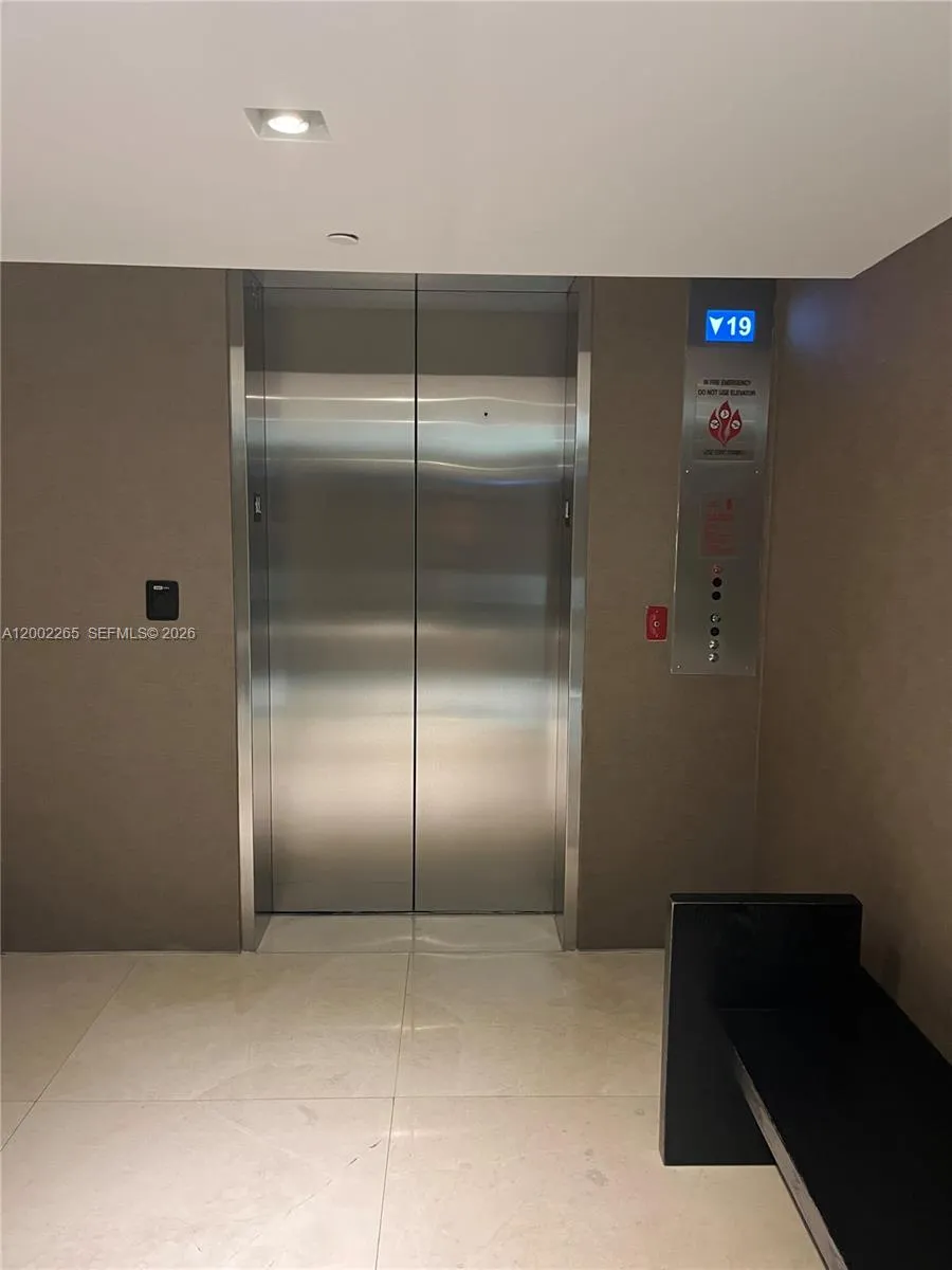 650 NE 32nd St # 608, Miami FL 33137