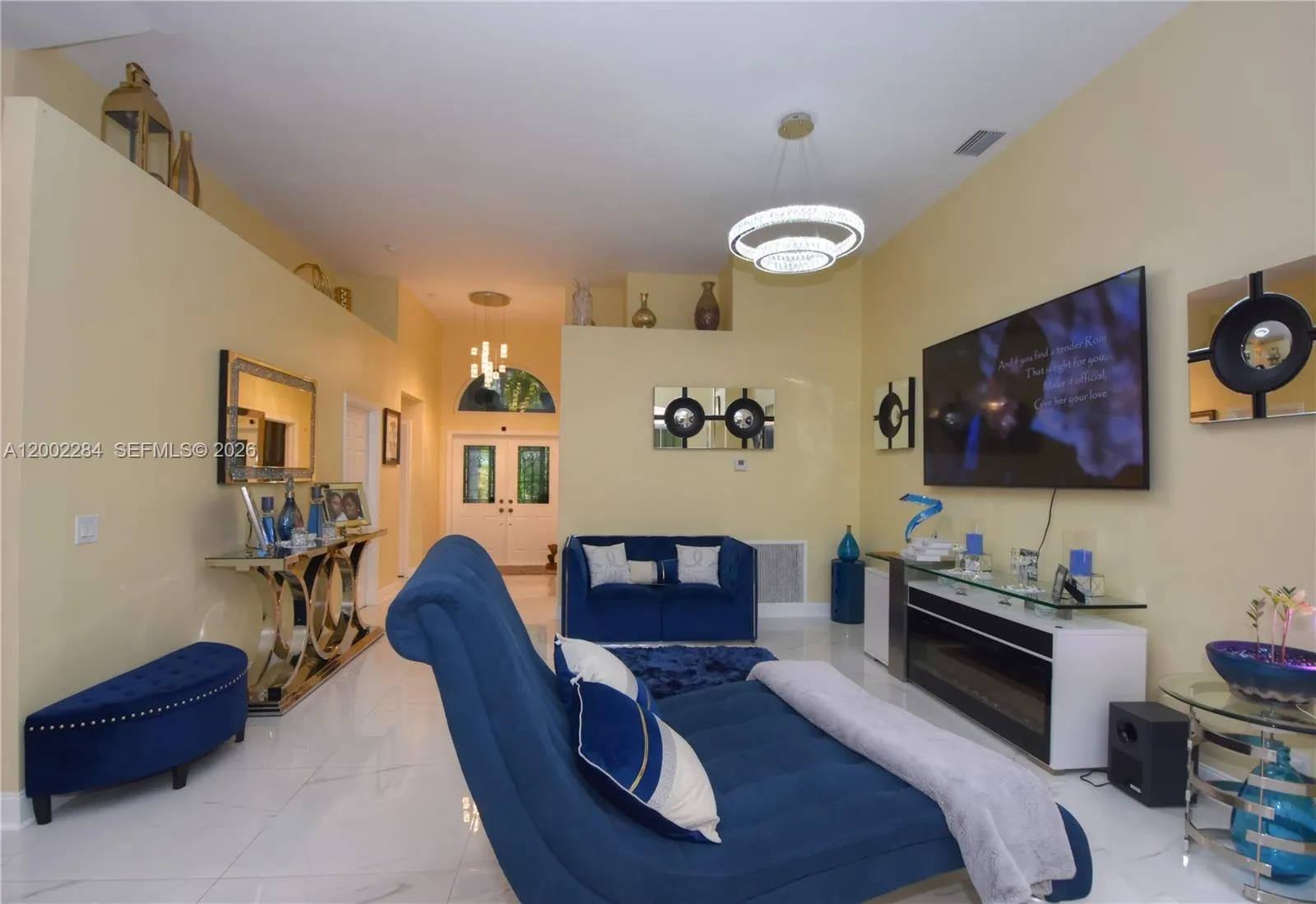 8733 NW 76th Dr, Tamarac FL 33321