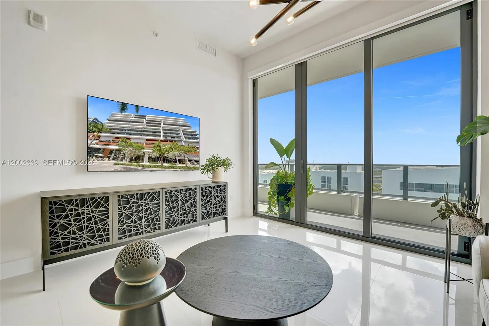 2960 NE 207th St # 1205, Aventura FL 33180