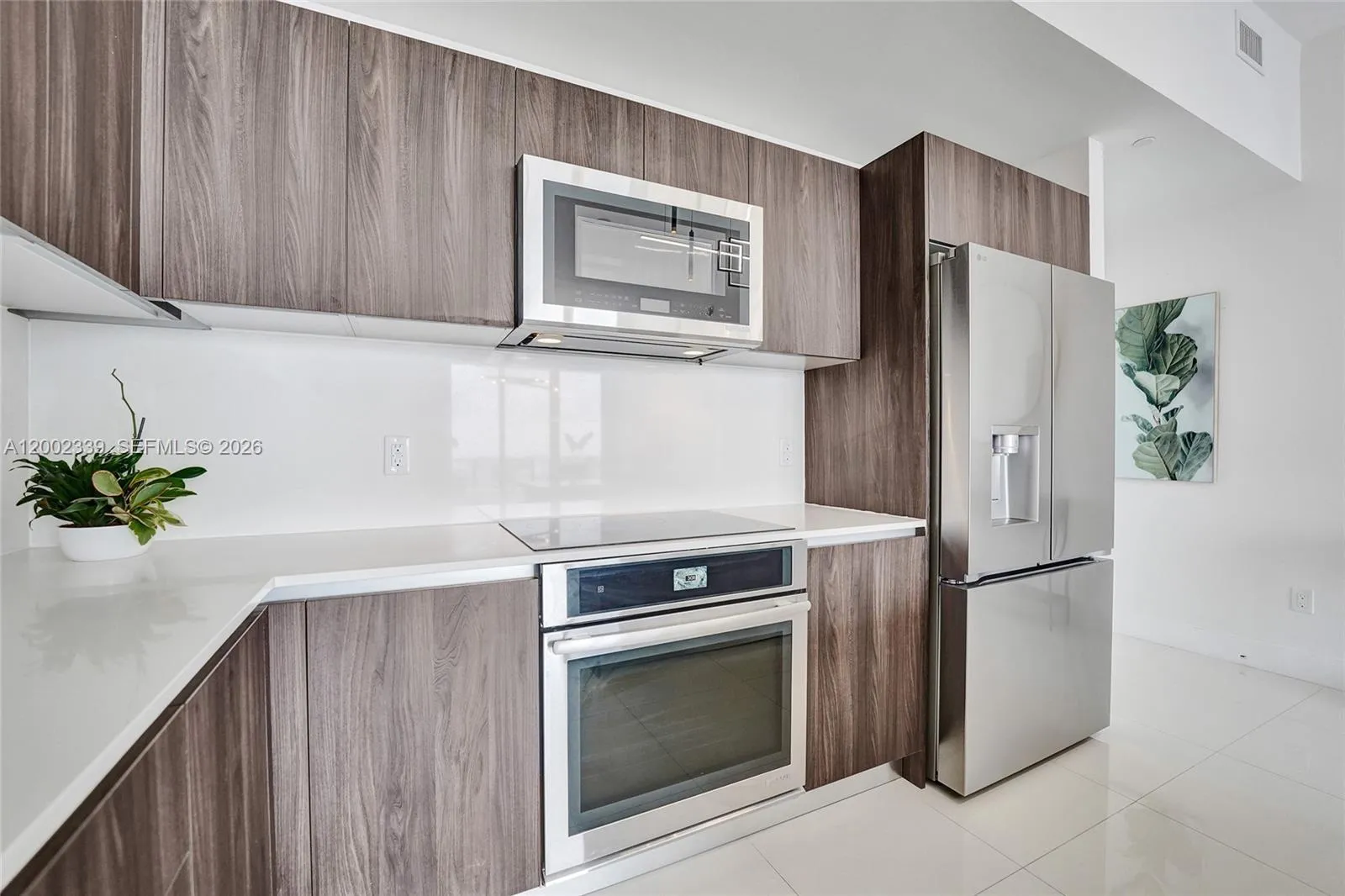 2960 NE 207th St # 1205, Aventura FL 33180