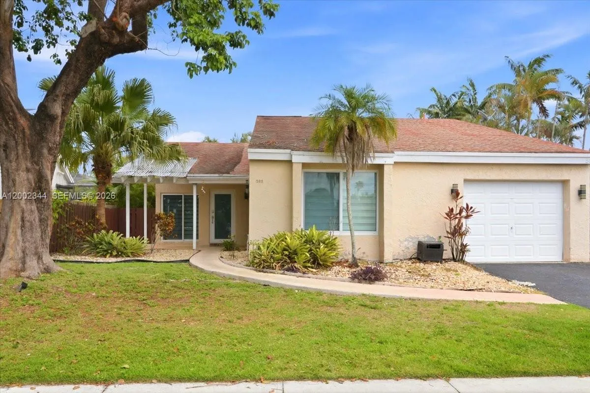 500 SW 167th Ter, Weston FL 33326