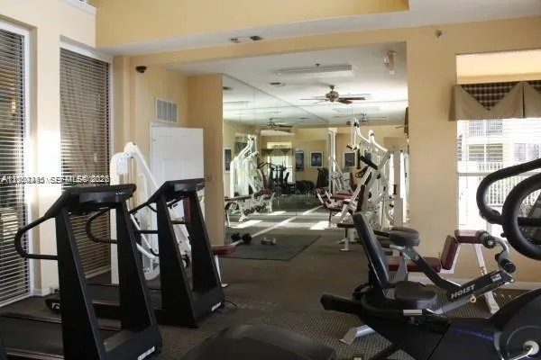 2371 NW 33rd St # 711, Oakland Park FL 33309