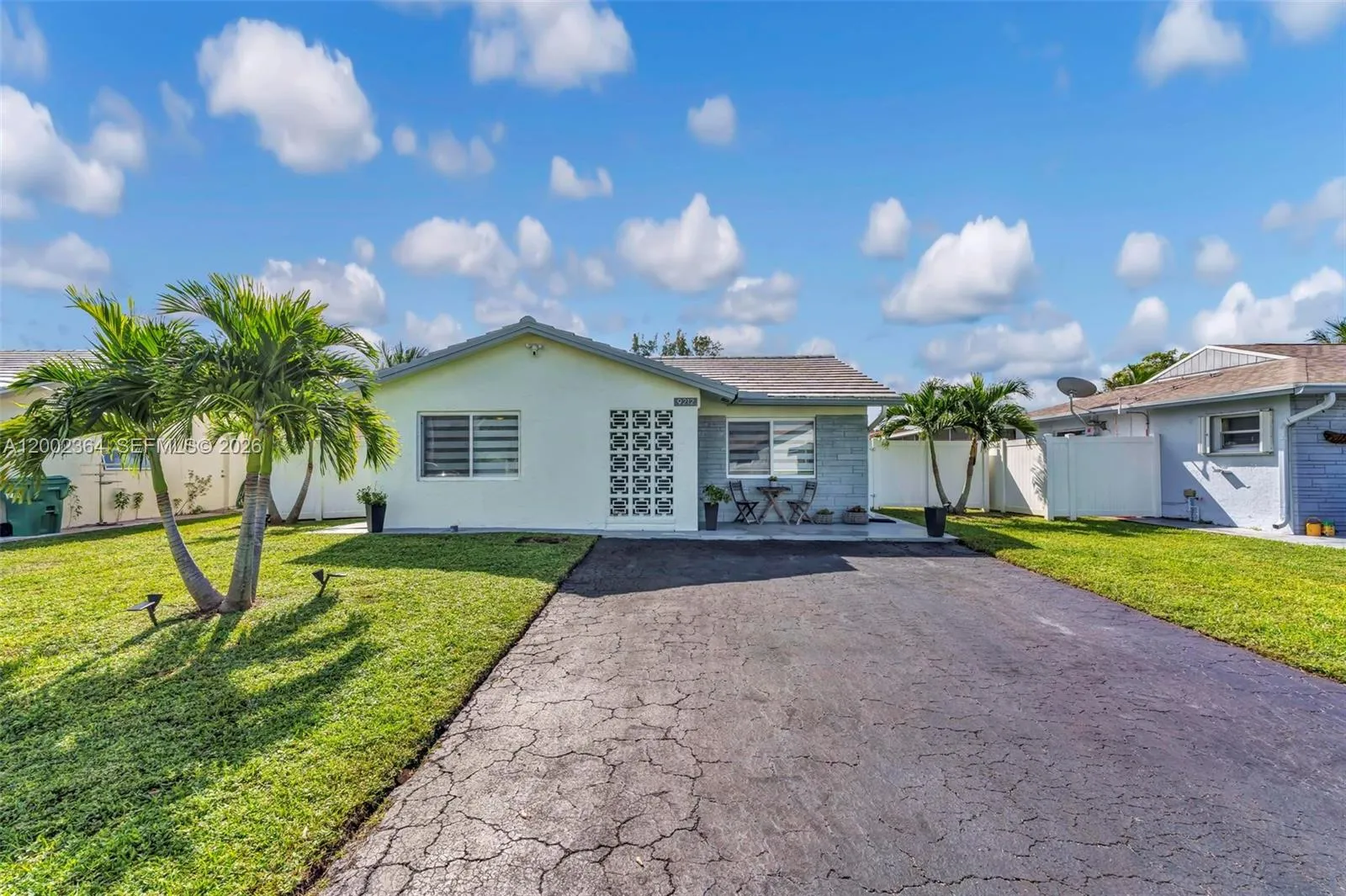 9212 NW 81st Pl, Tamarac FL 33321