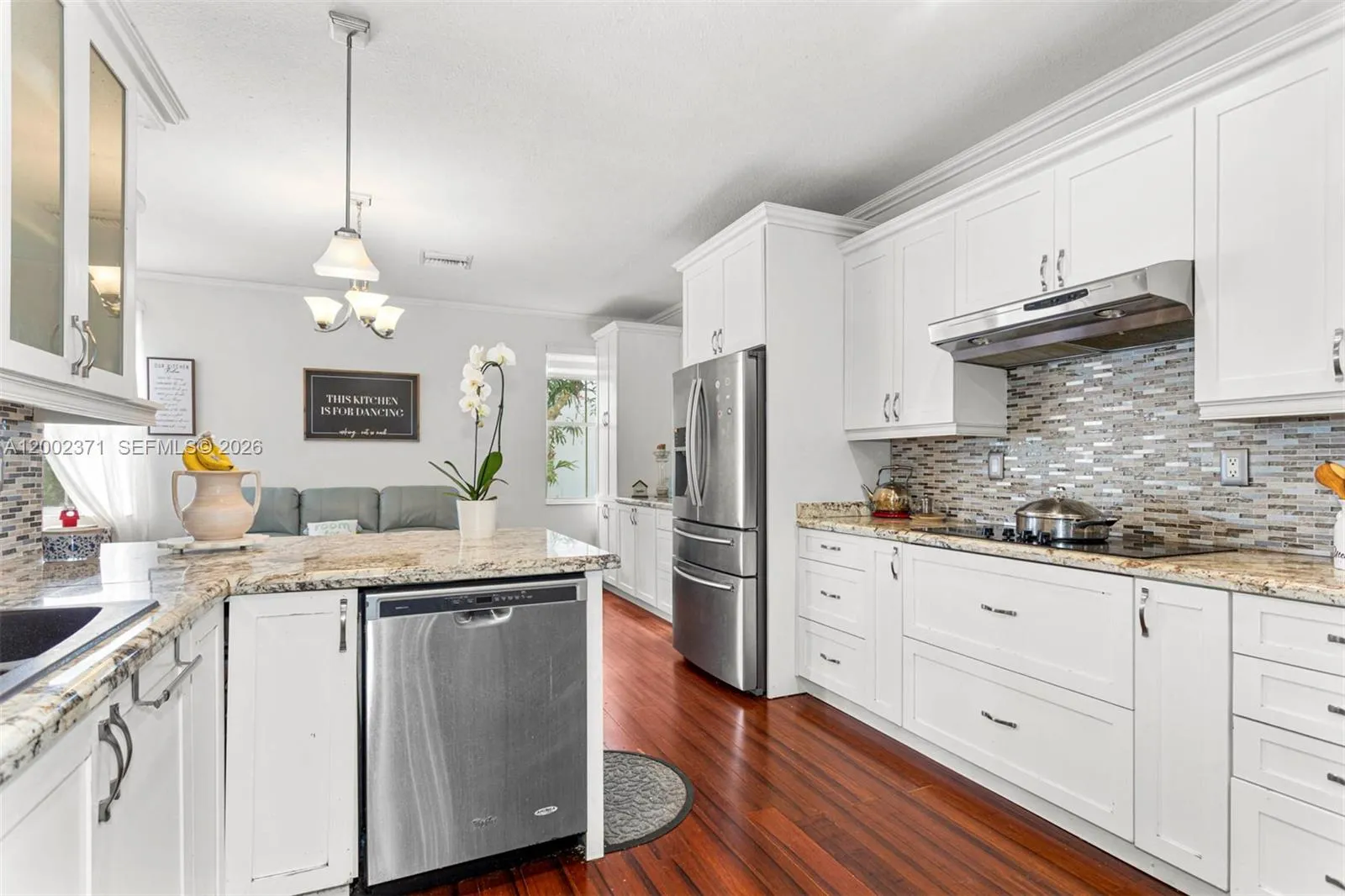 16368 SW 43rd Ter, Miami FL 33185