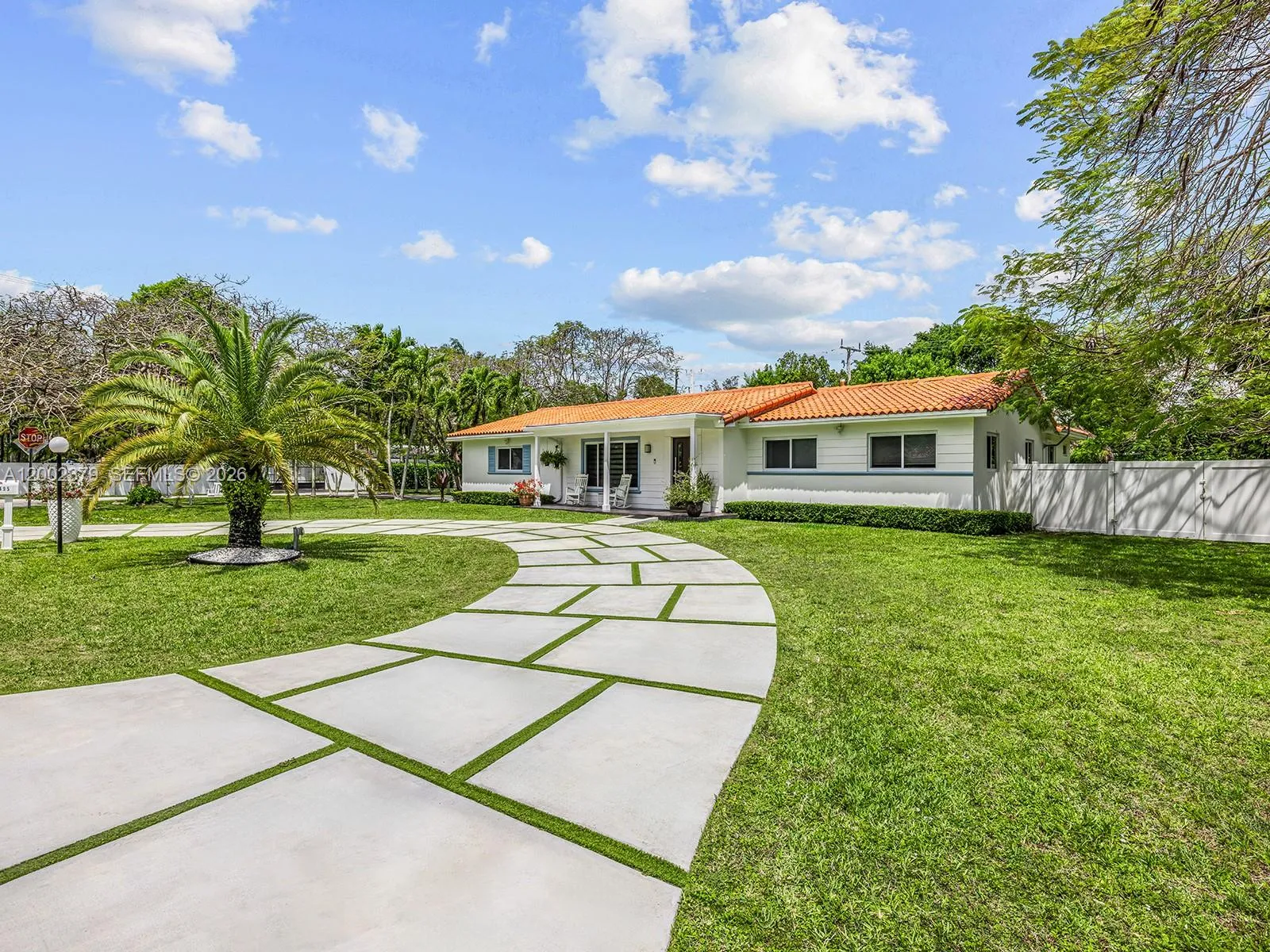 7495 SW 73rd Ter, Miami FL 33143