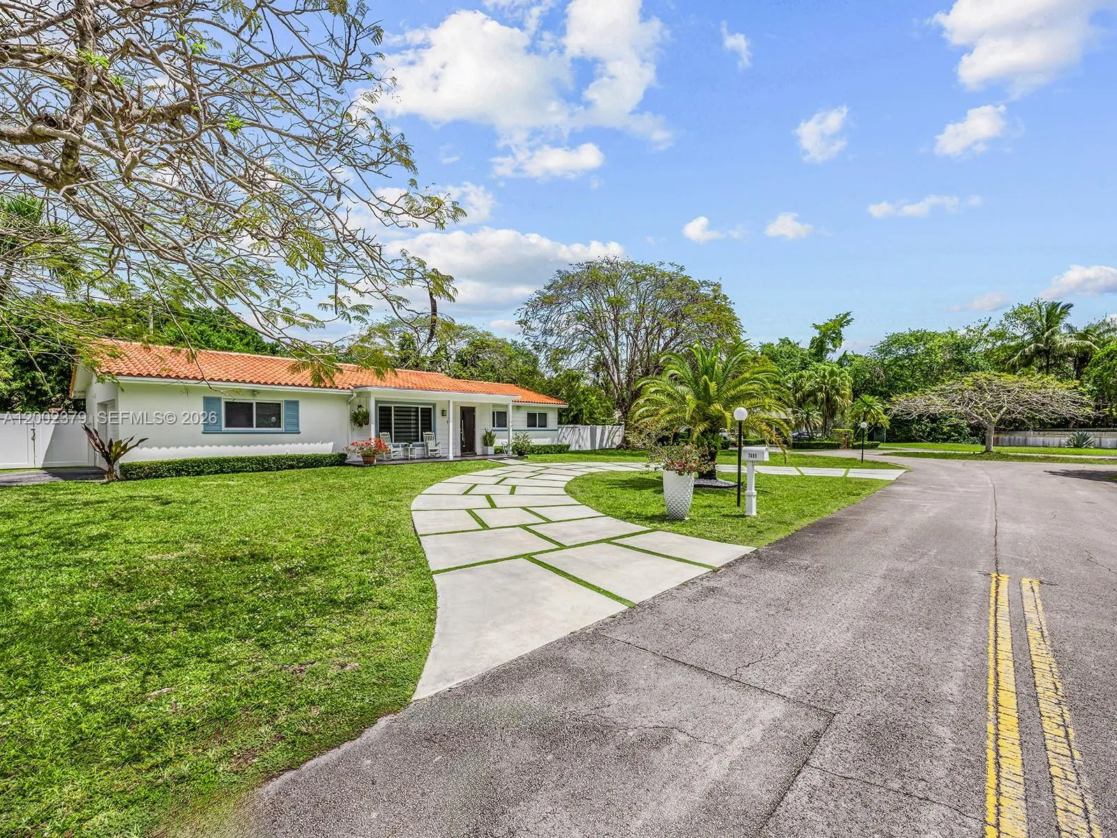 7495 SW 73rd Ter, Miami FL 33143