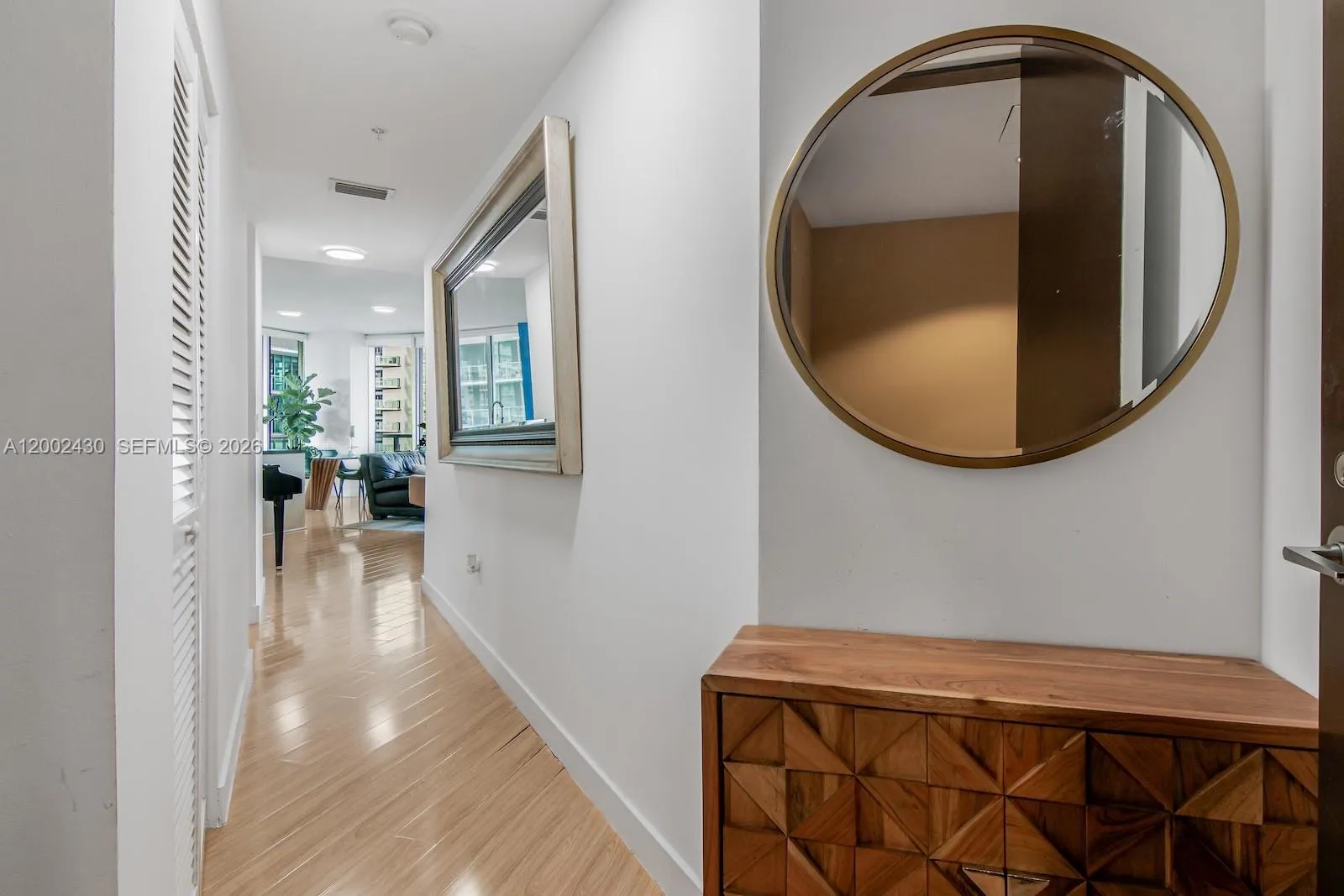 79 SW 12th St, Miami FL 33130