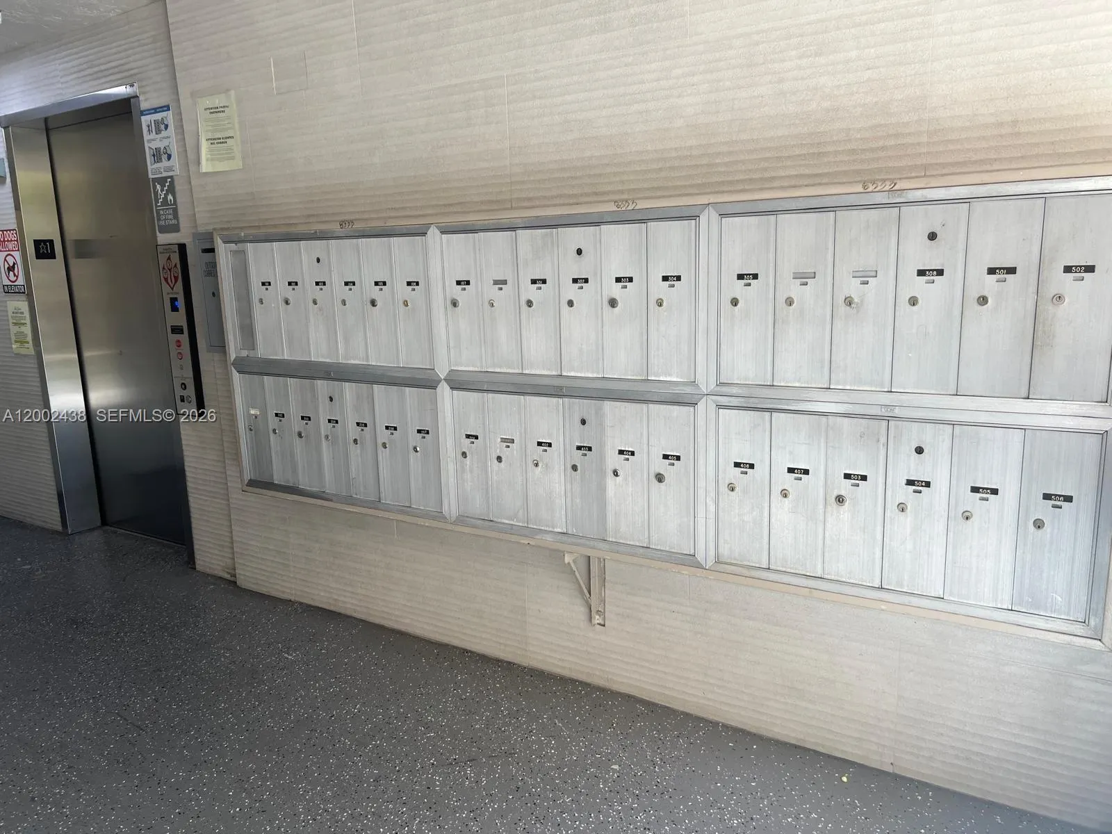 8333 Lake Dr # 101, Doral FL 33166