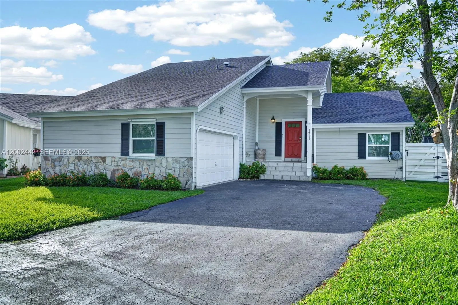 14914 SW 142nd Pl, Miami FL 33186