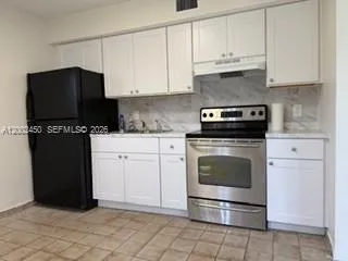 50 W 11th St # 1, Hialeah FL 33010