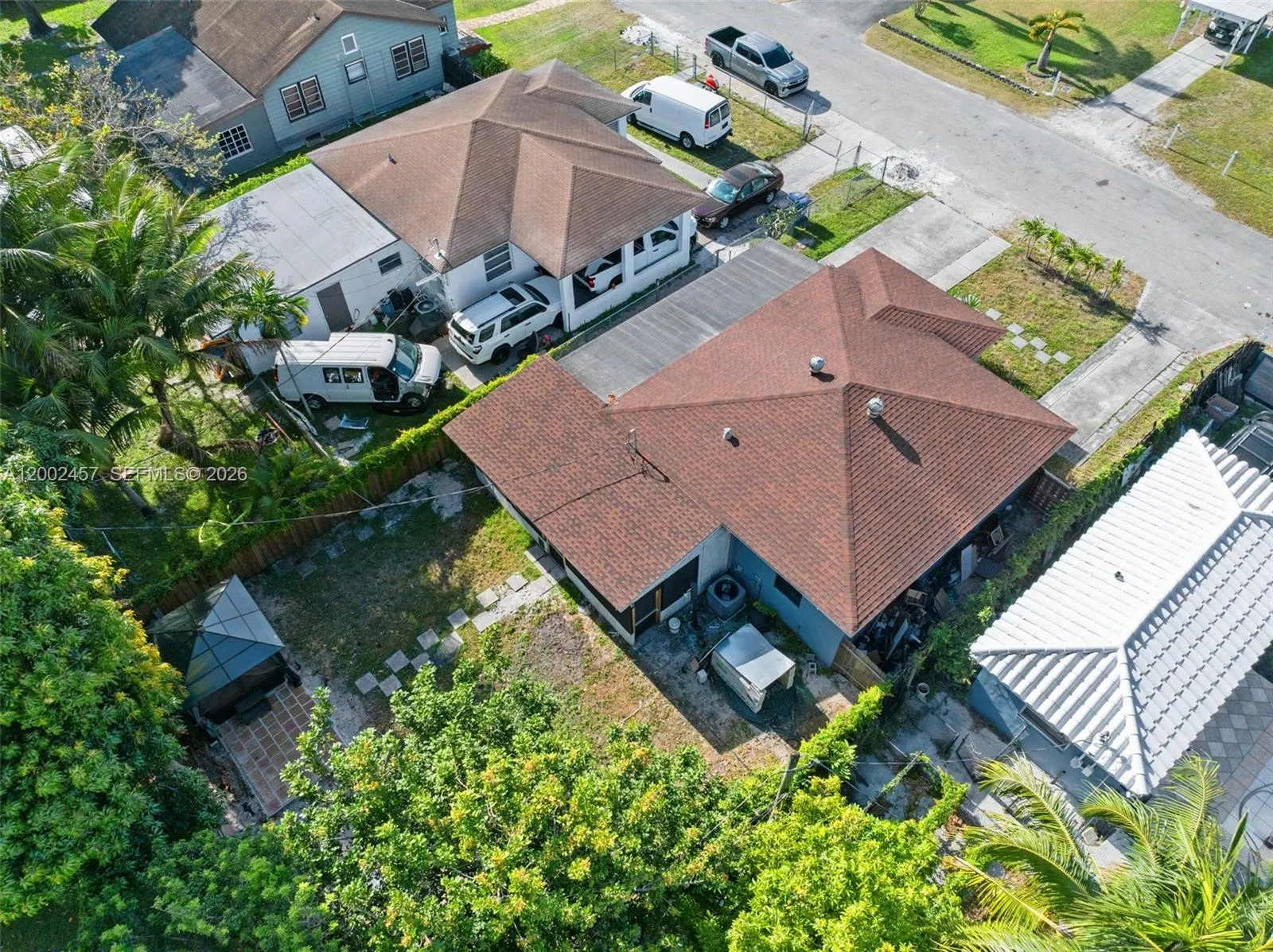 2410 Jackson St, Hollywood FL 33020