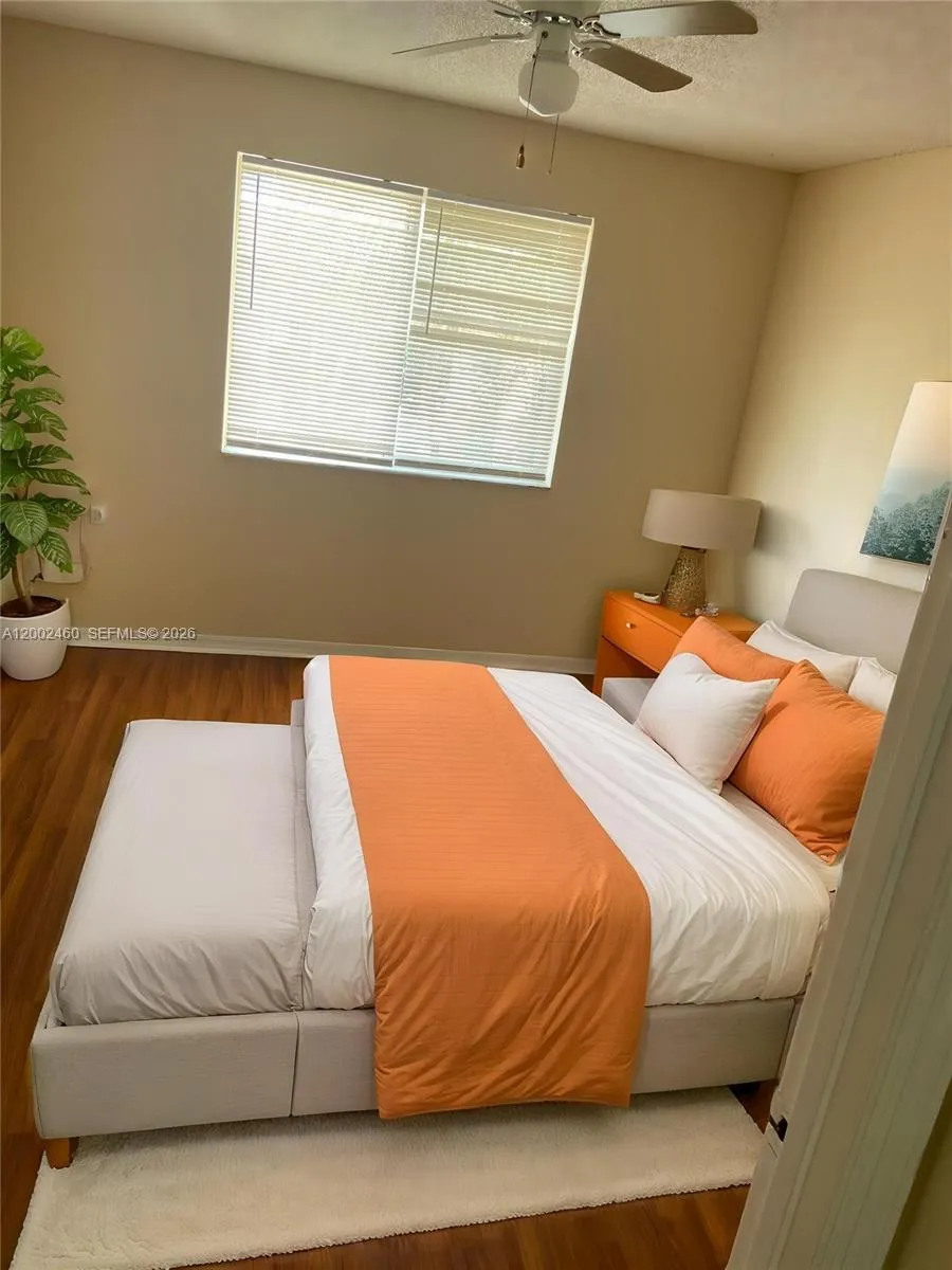 460 S Park Rd # 306, Hollywood FL 33021