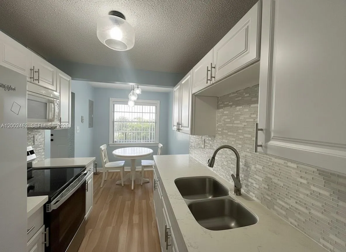 3121 NW 47th Ter # 416, Lauderdale Lakes FL 33319